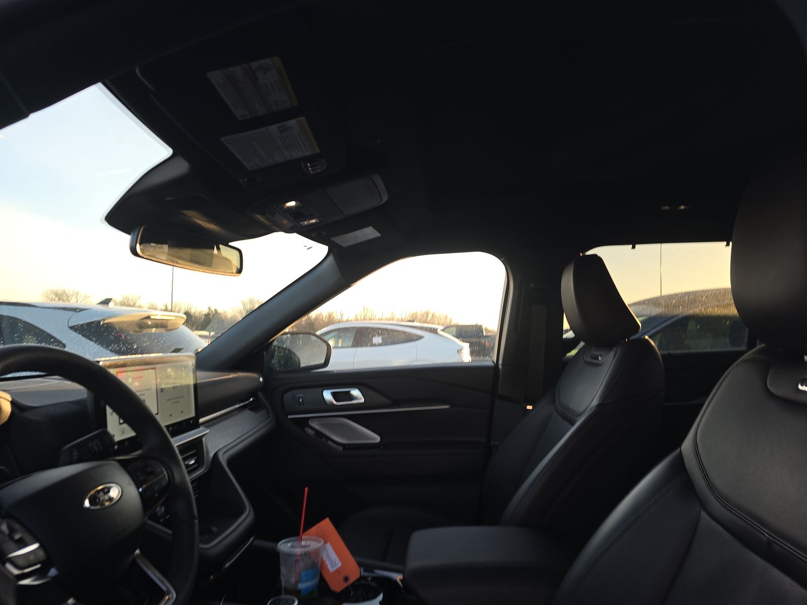 2025 Ford Explorer Platinum AWD