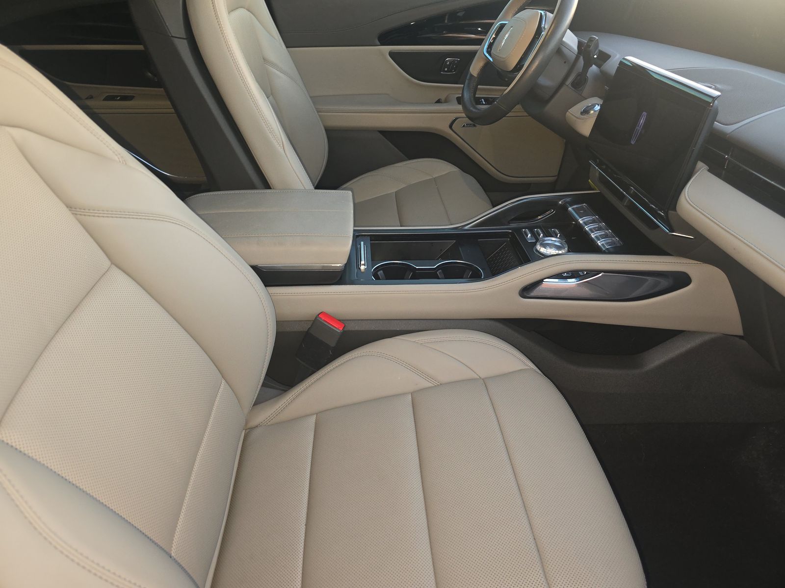 2024 Lincoln Nautilus Premiere AWD