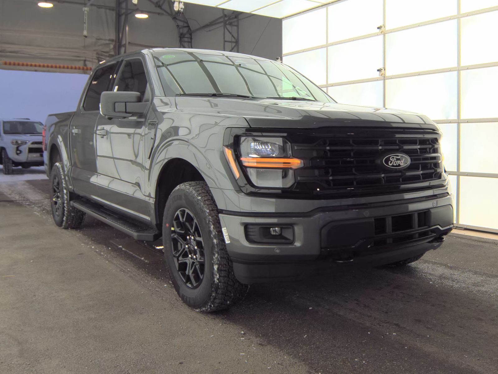 2025 Ford F-150 XLT AWD