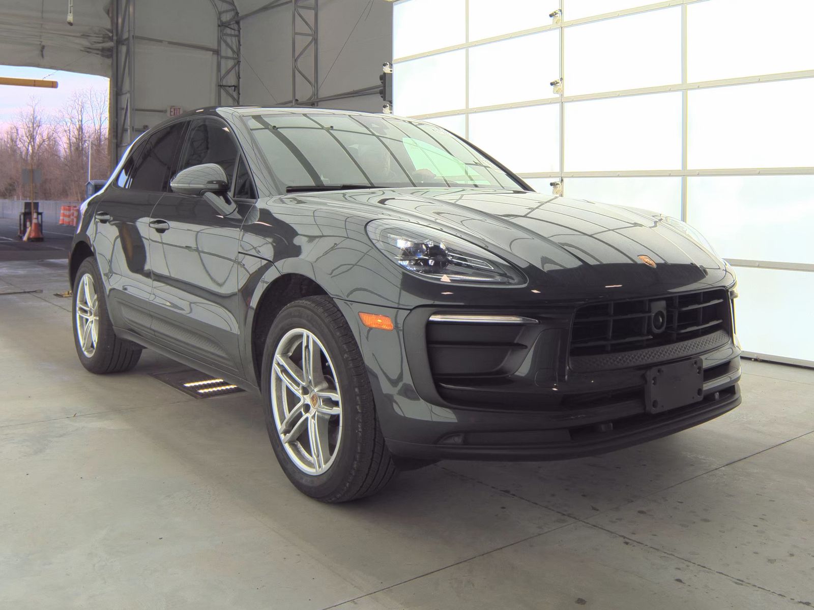 2024 Porsche Macan Base AWD