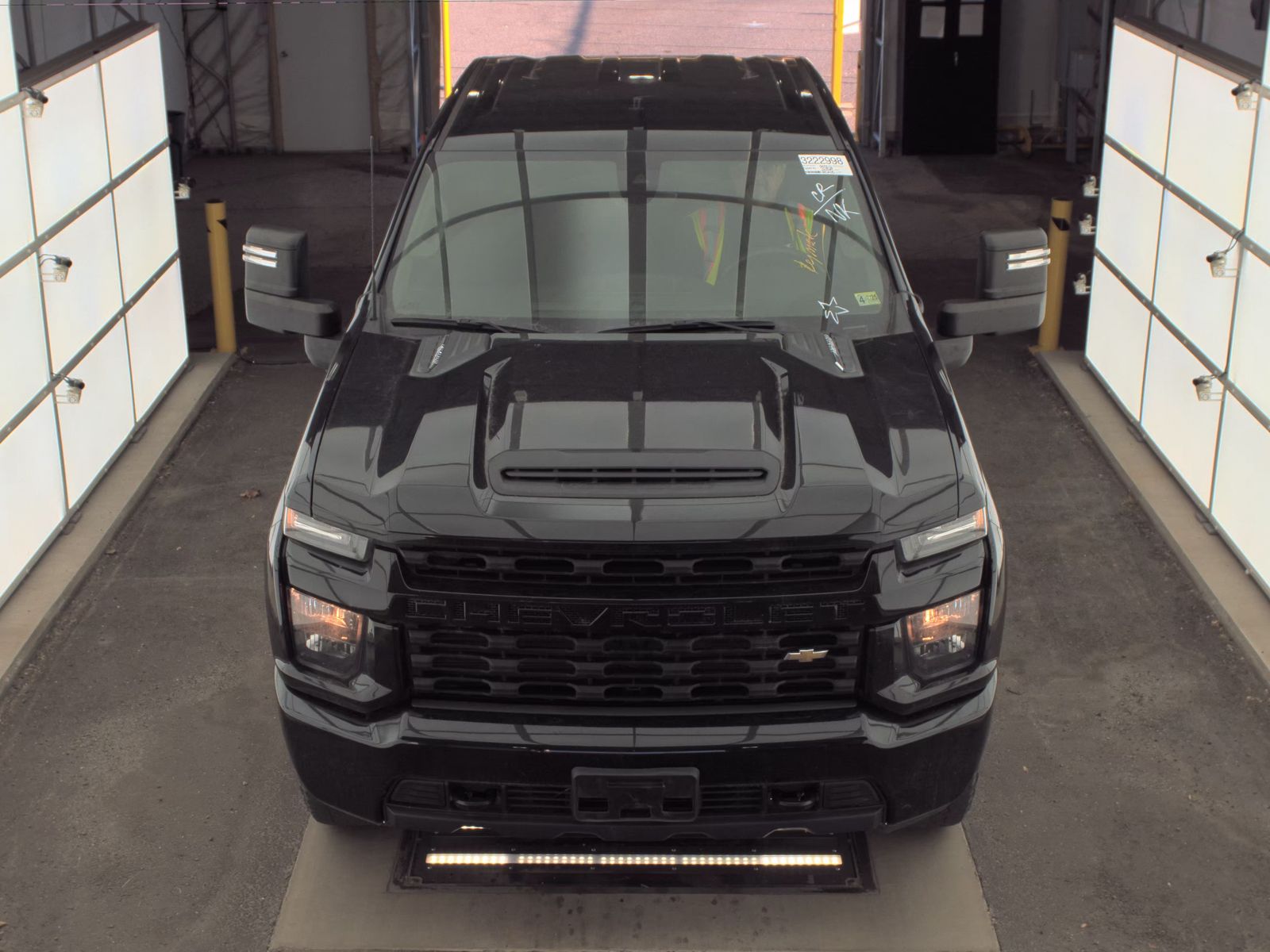 2022 Chevrolet Silverado 2500HD Custom AWD