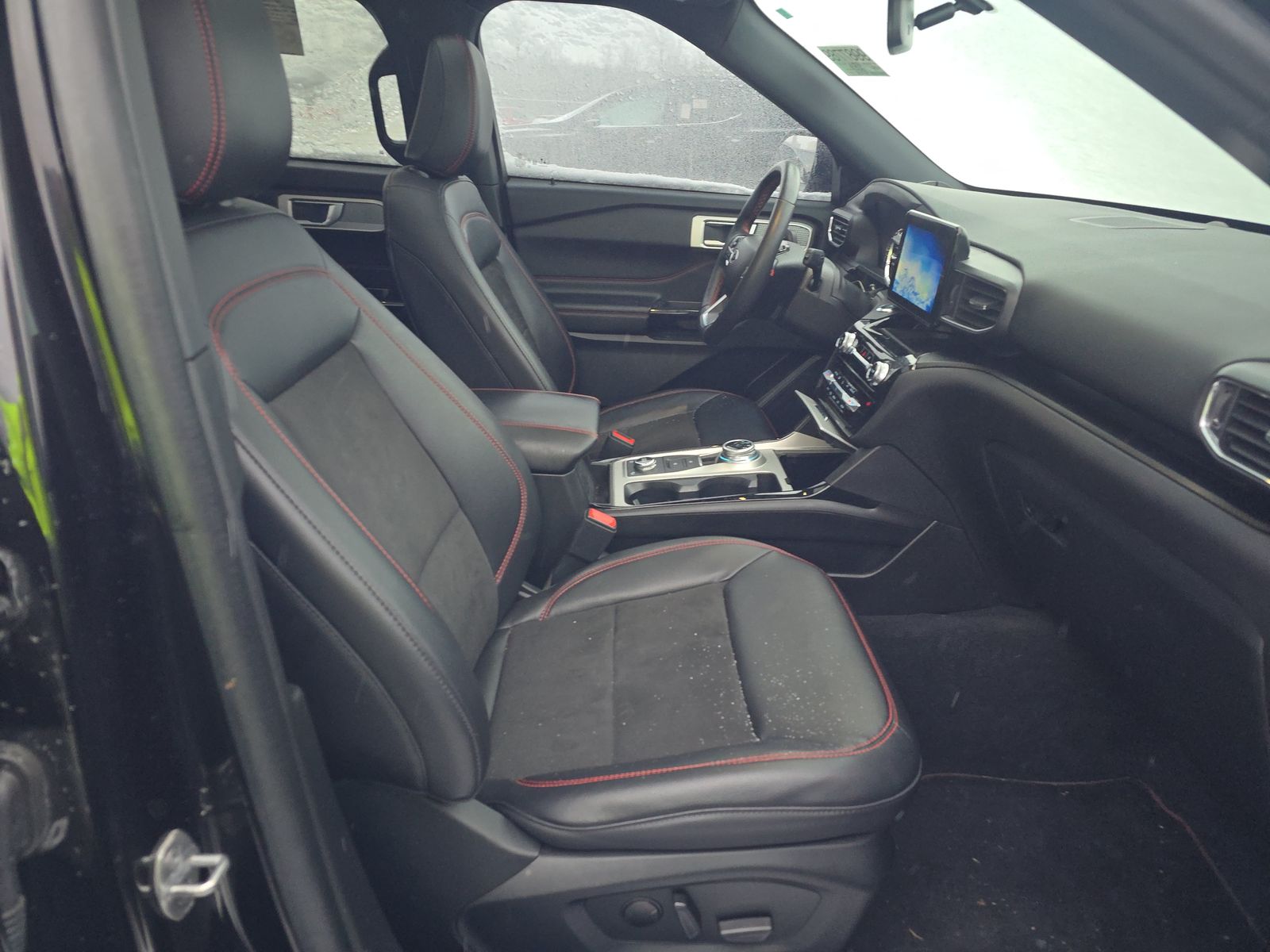 2023 Ford Explorer ST-Line AWD