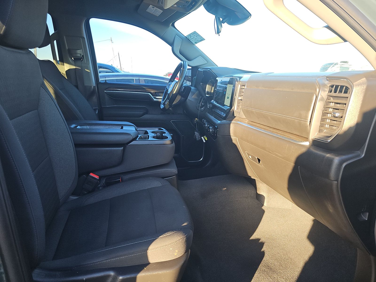 2025 Chevrolet Silverado 1500 LT AWD