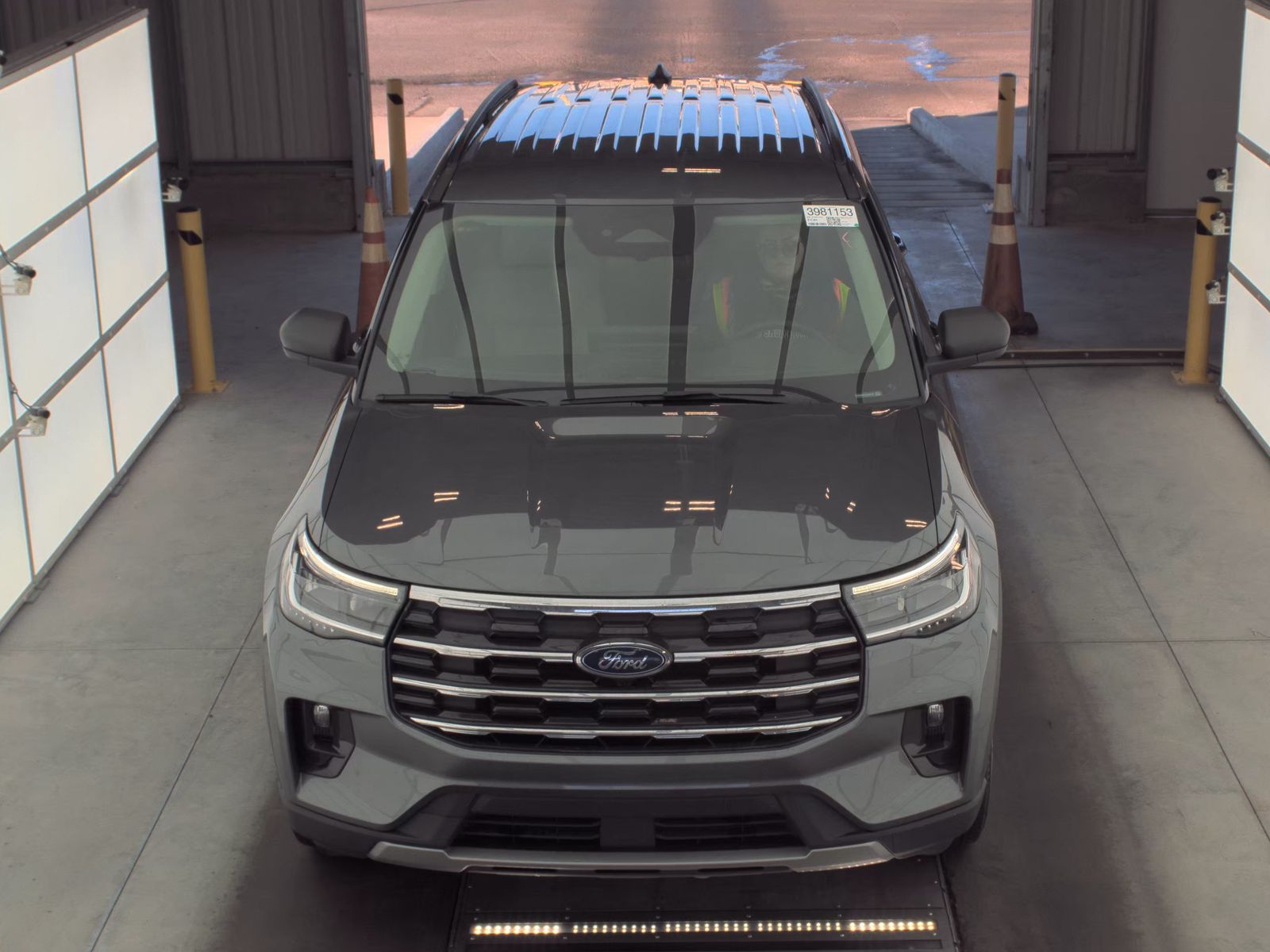 2025 Ford Explorer Active AWD