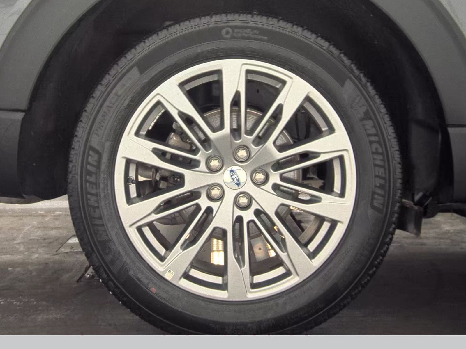 2025 Ford Explorer Active AWD