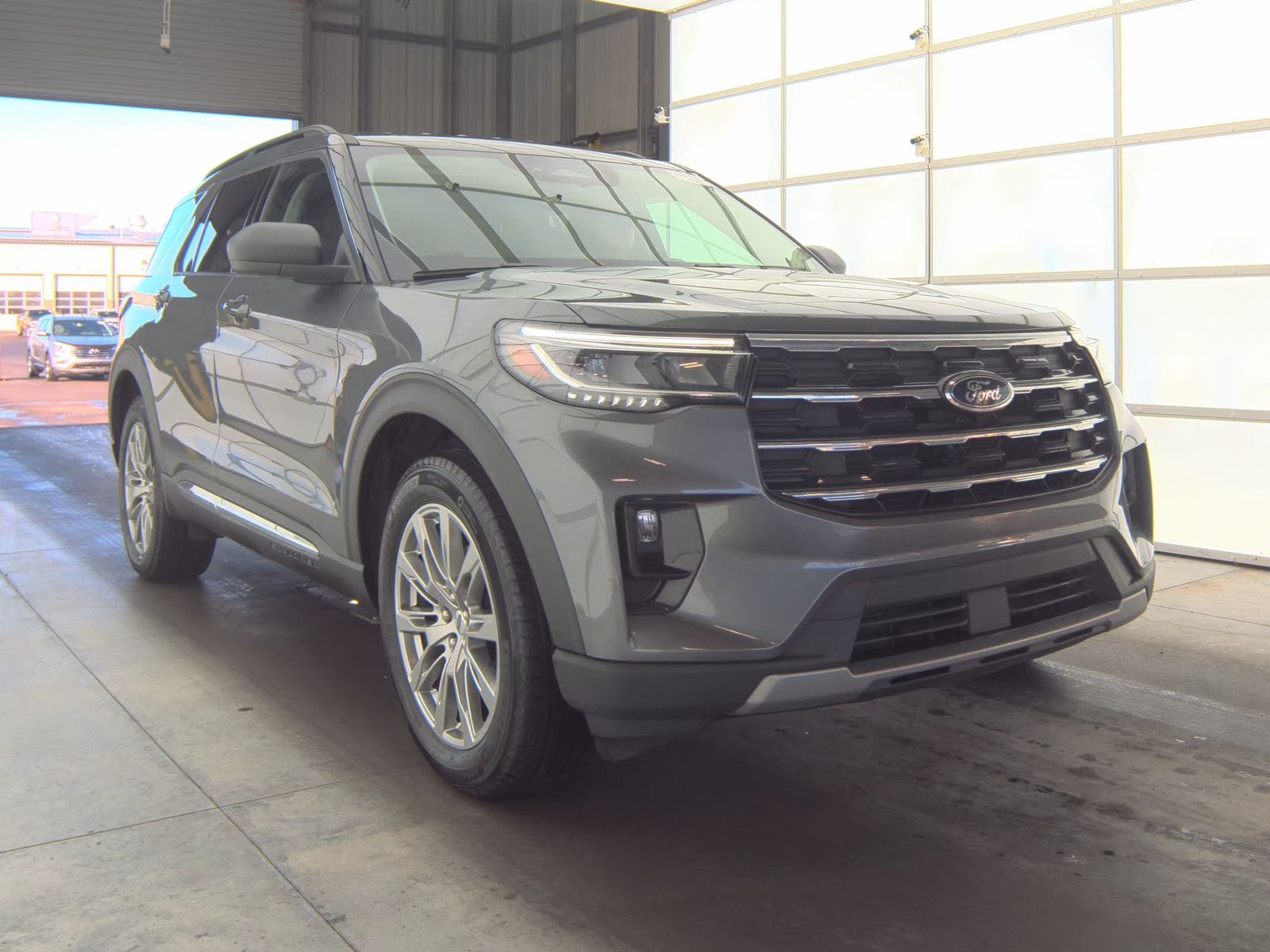 2025 Ford Explorer Active AWD