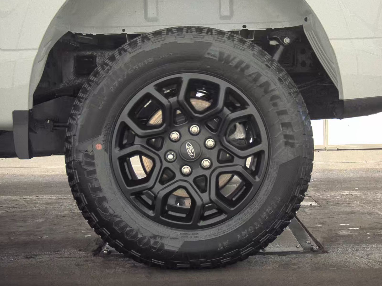 2024 Ford F-150 Hybrid XLT AWD