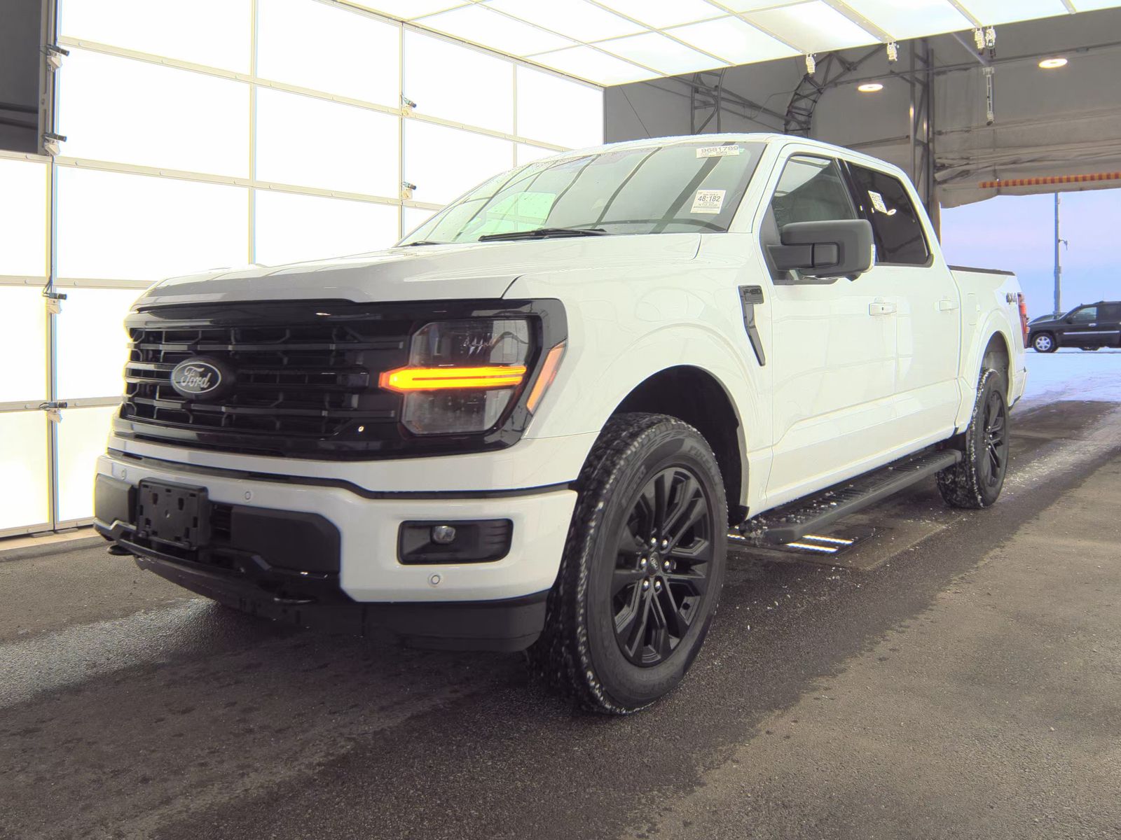 2025 Ford F-150 XLT AWD
