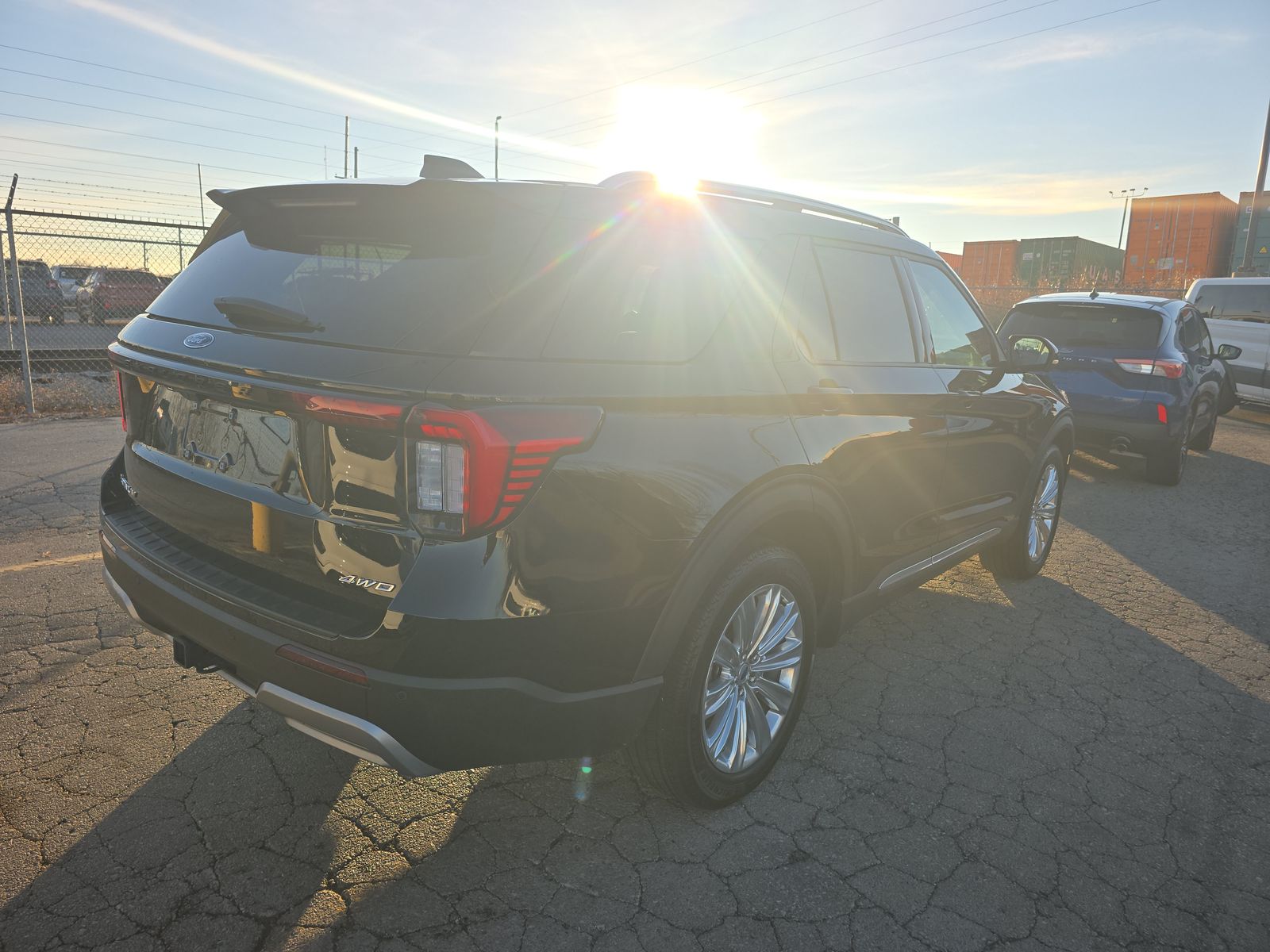 2025 Ford Explorer Platinum AWD