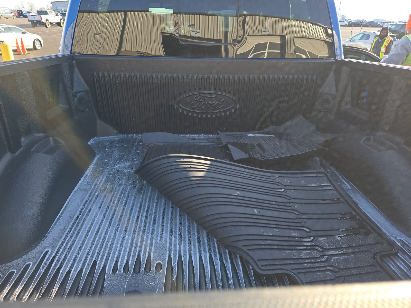 2025 Ford F-150 Lariat AWD