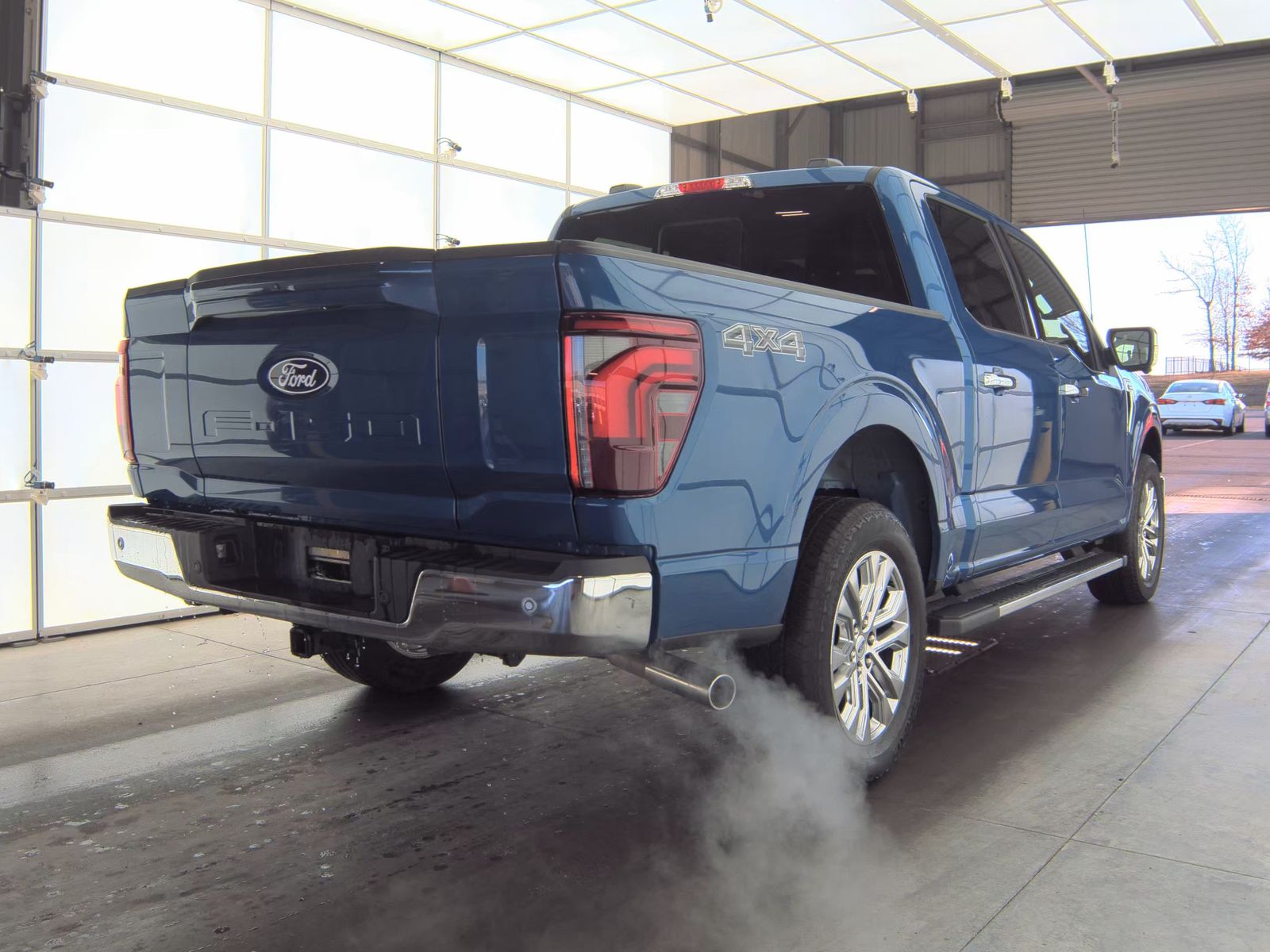2025 Ford F-150 Lariat AWD