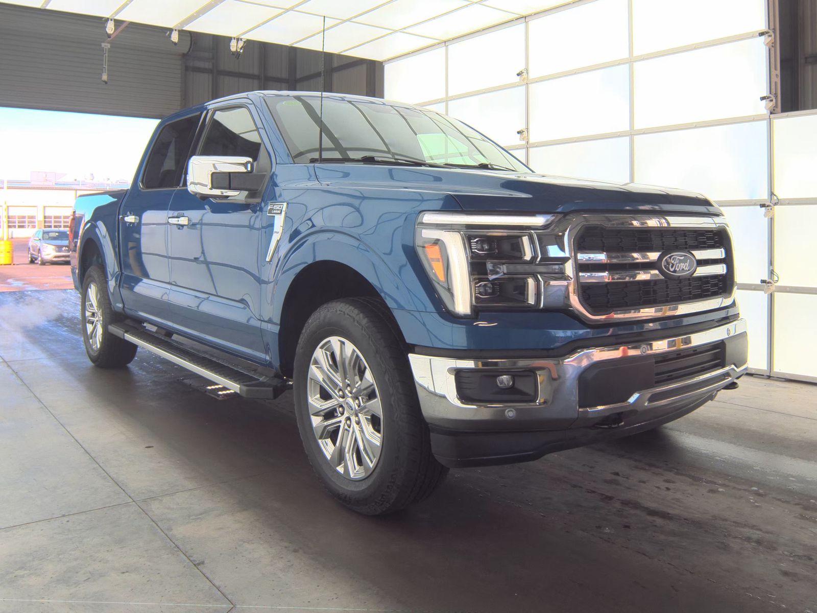 2025 Ford F-150 Lariat AWD