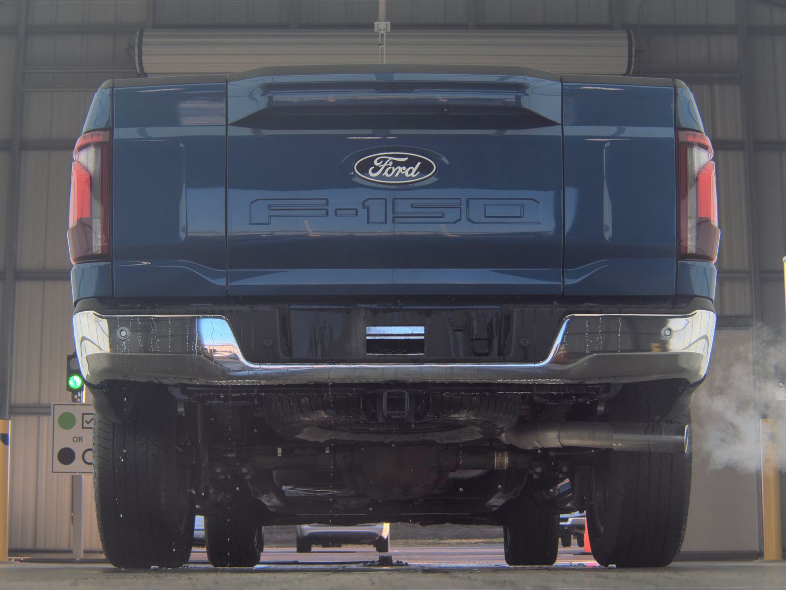 2025 Ford F-150 Lariat AWD