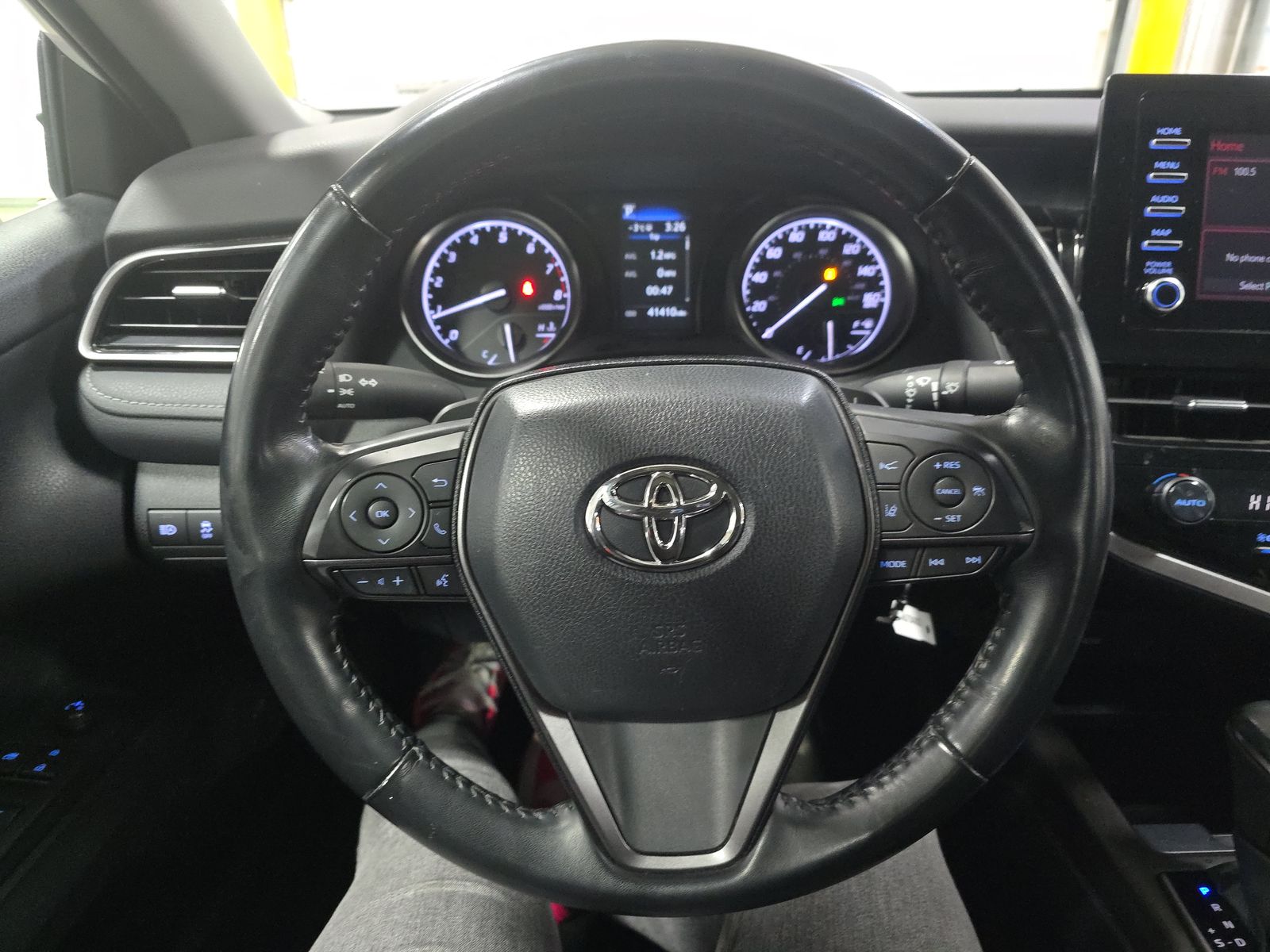 2022 Toyota Camry SE FWD