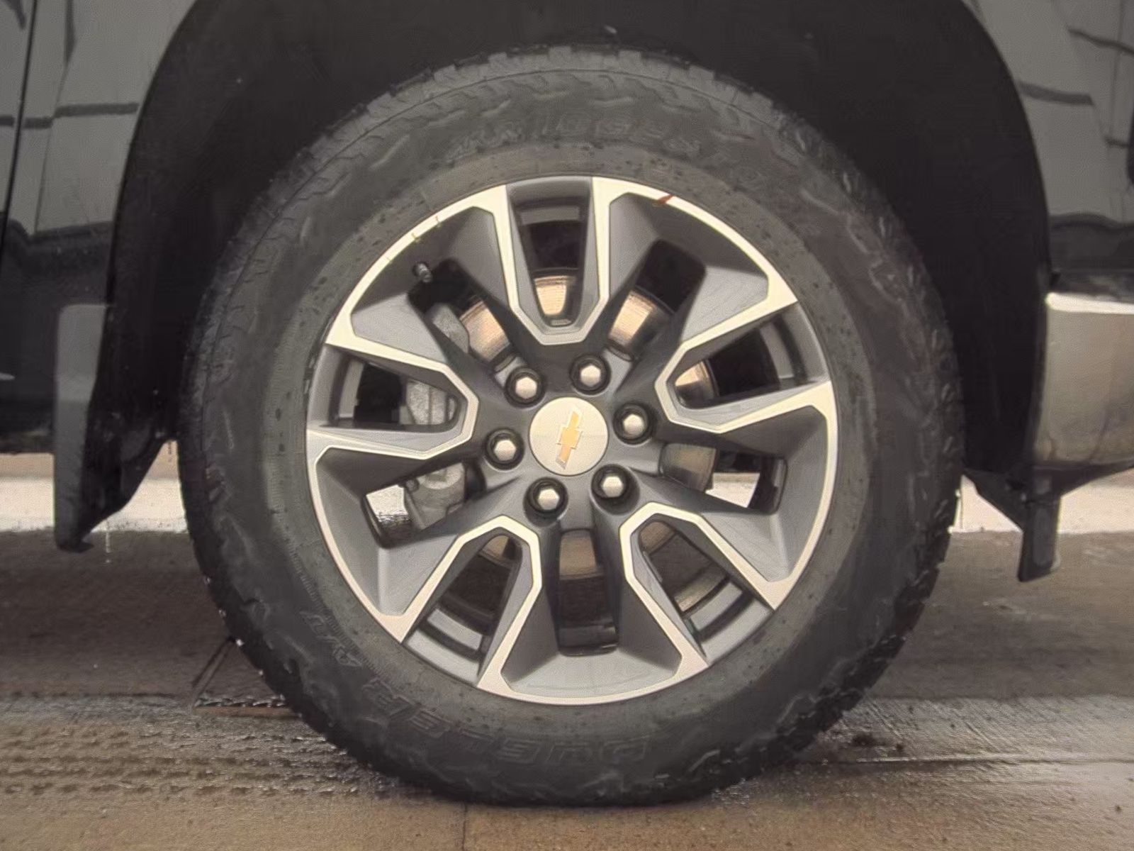 2024 Chevrolet Silverado 1500 LT AWD