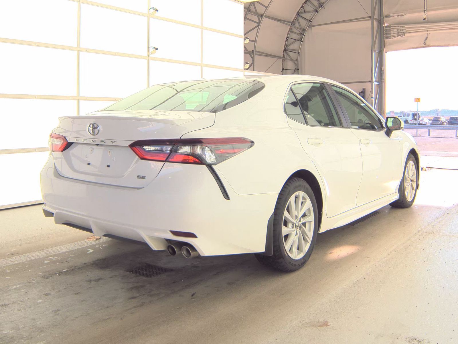 2022 Toyota Camry SE FWD