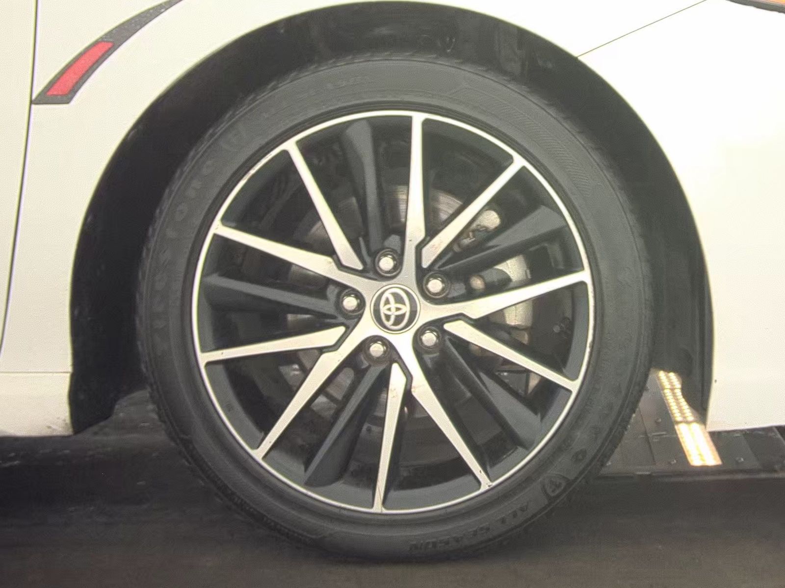 2024 Toyota Camry SE FWD