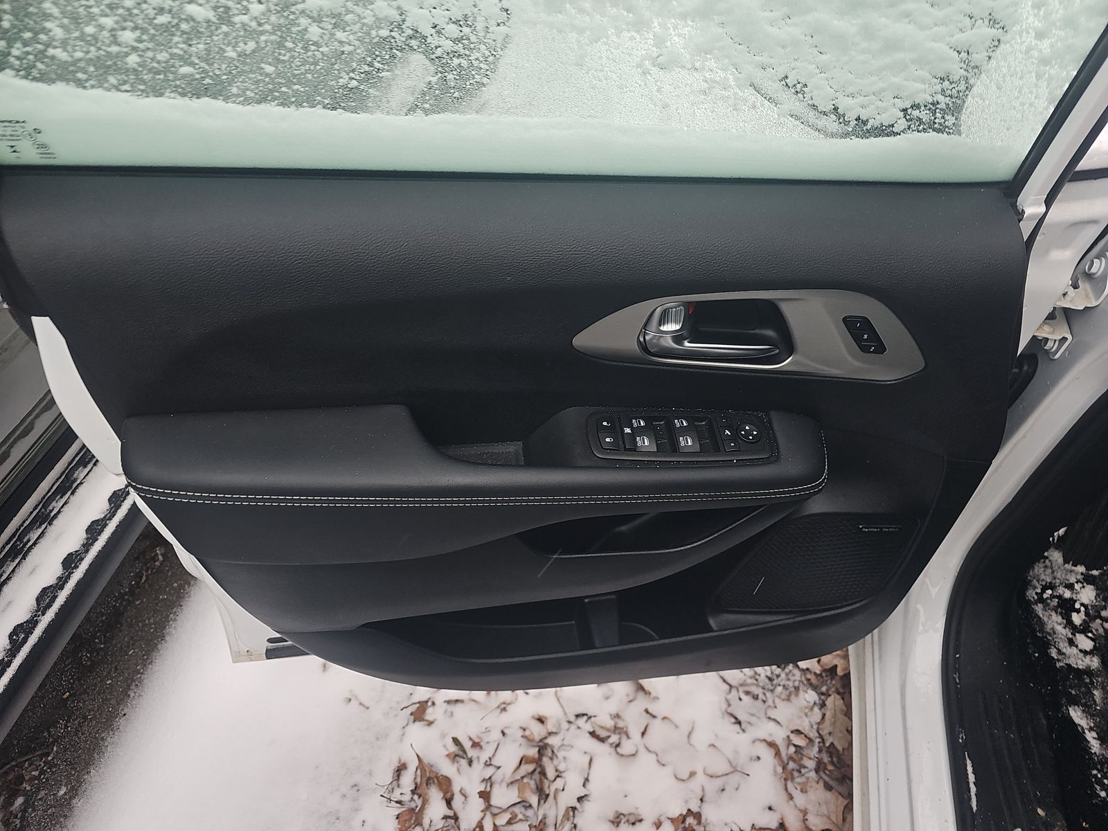 2025 Chrysler Pacifica Limited FWD