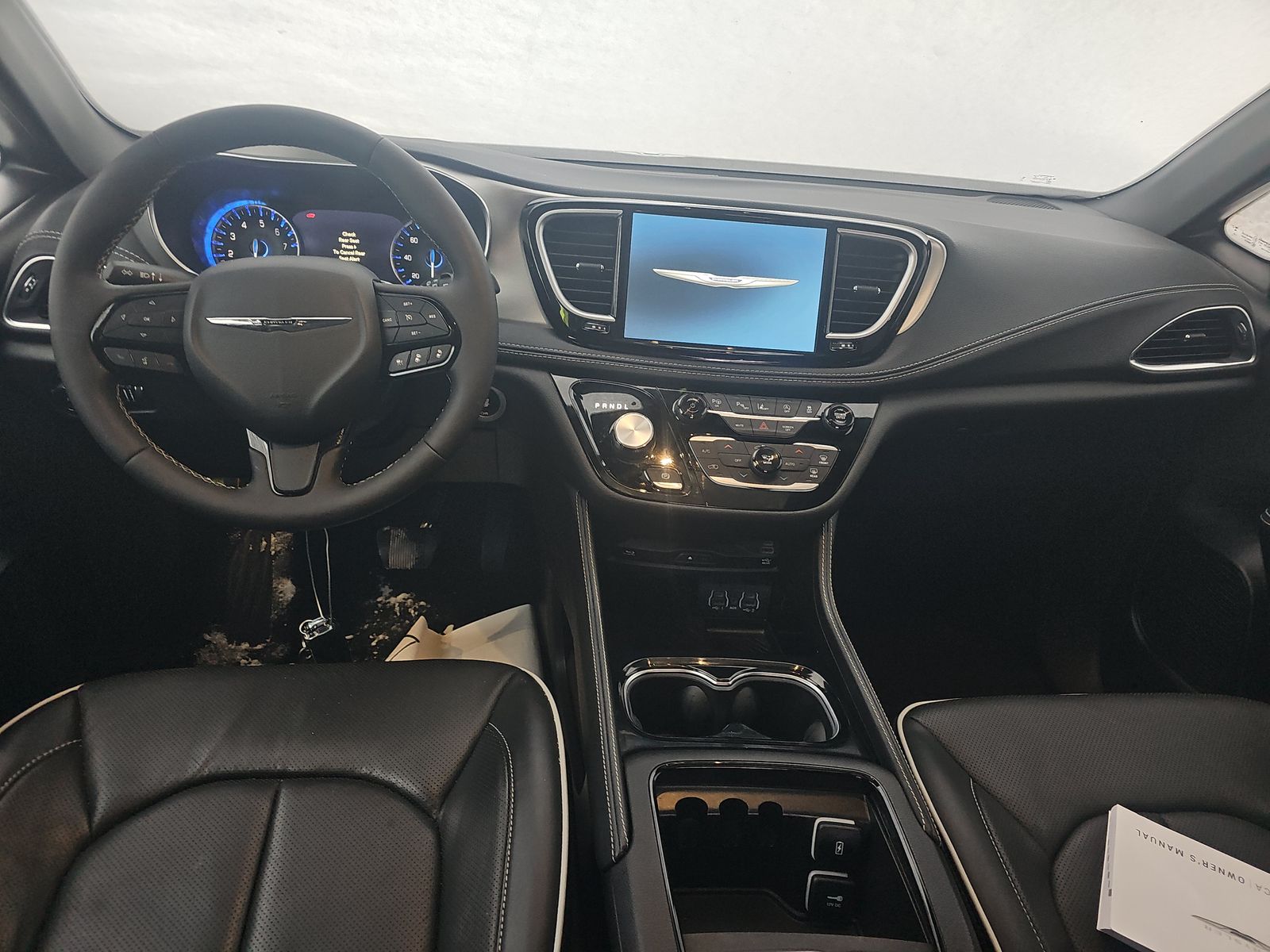 2025 Chrysler Pacifica Limited FWD