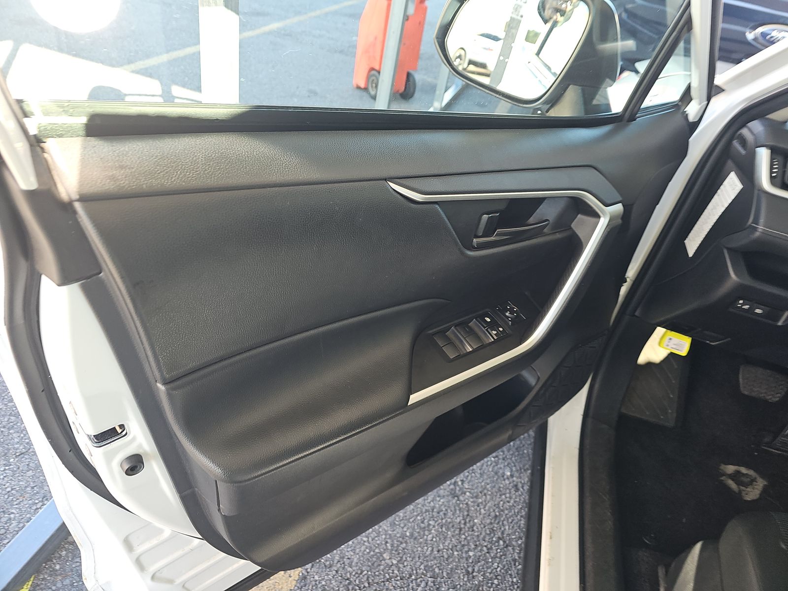 2024 Toyota RAV4 LE AWD