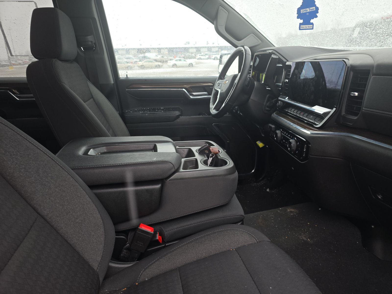 2024 Chevrolet Silverado 1500 LT AWD