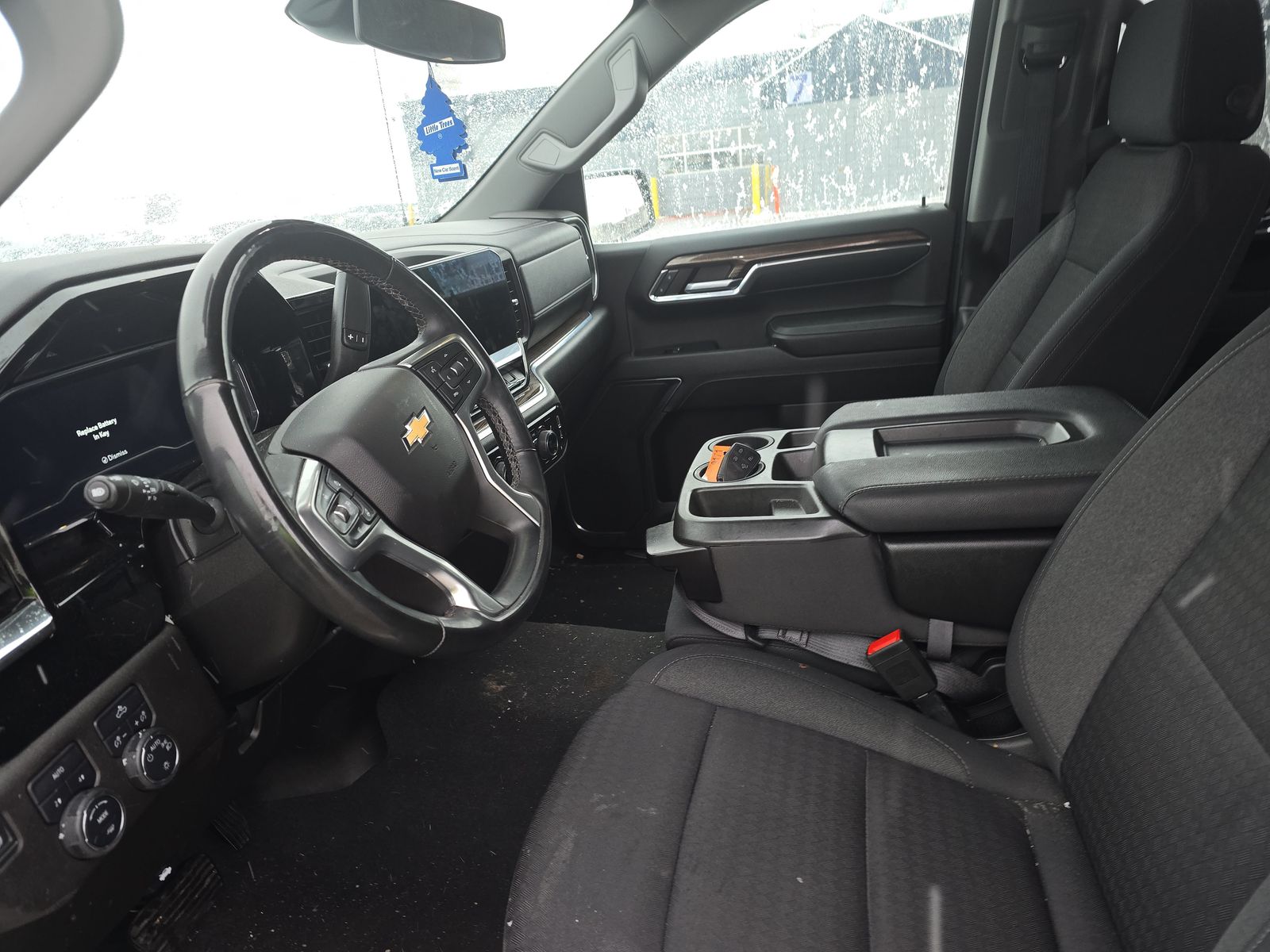 2024 Chevrolet Silverado 1500 LT AWD