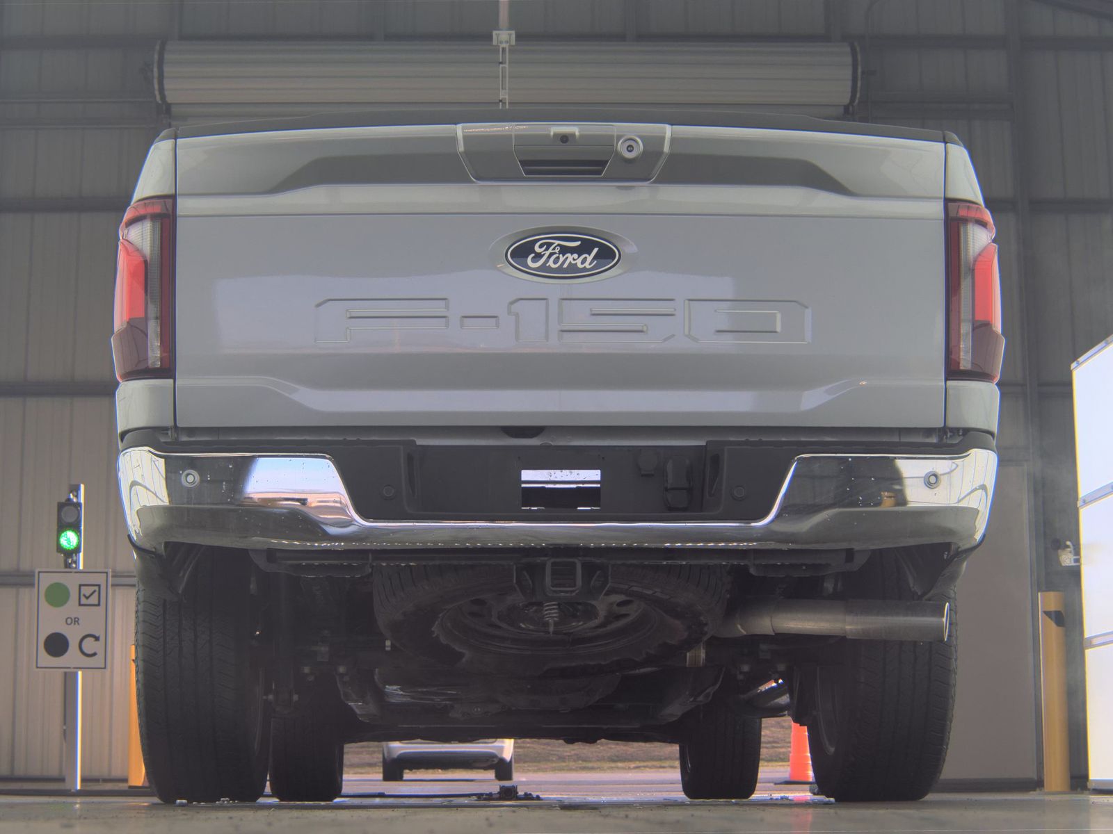 2025 Ford F-150 Lariat AWD