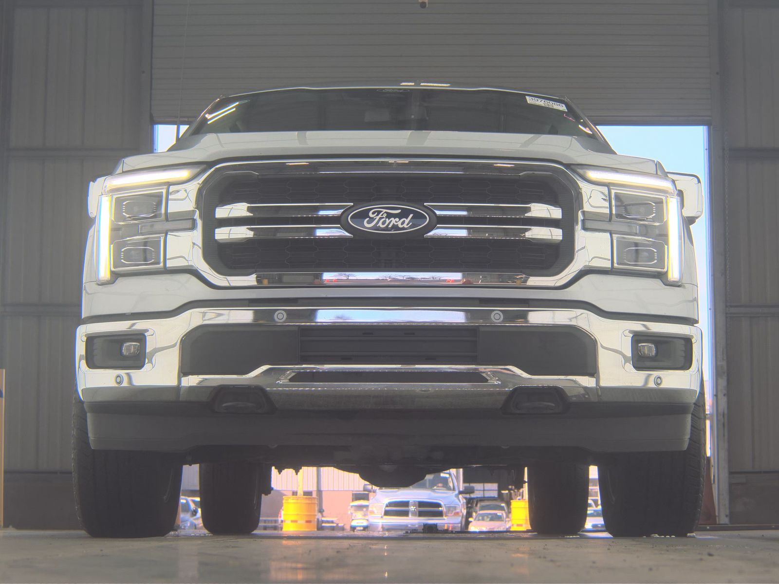 2025 Ford F-150 Lariat AWD