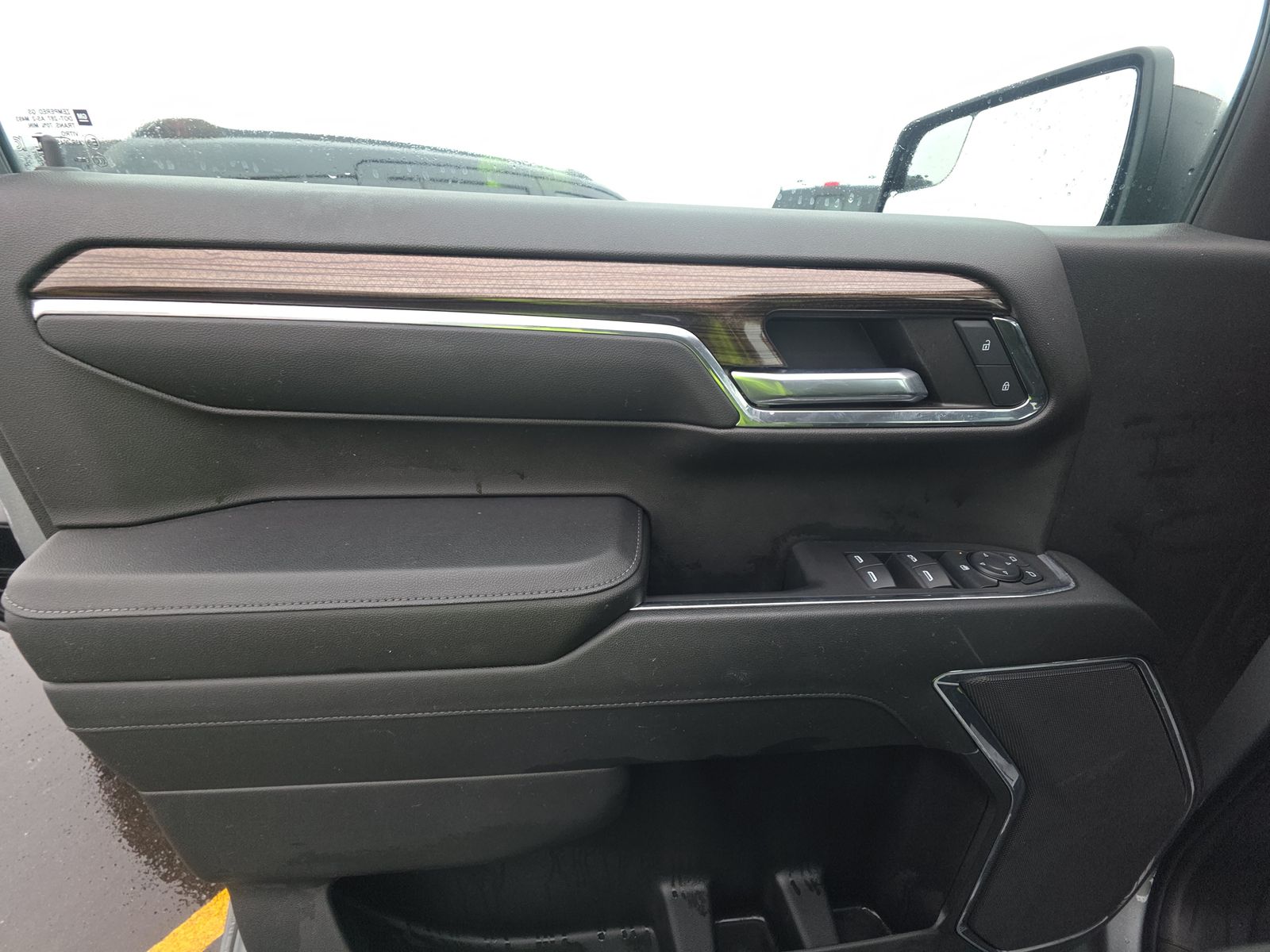 2024 Chevrolet Silverado 1500 LT AWD