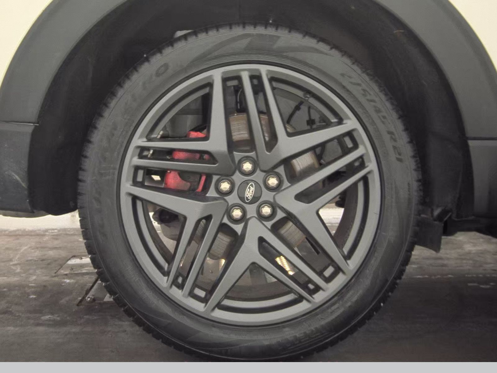 2025 Ford Explorer ST-Line AWD