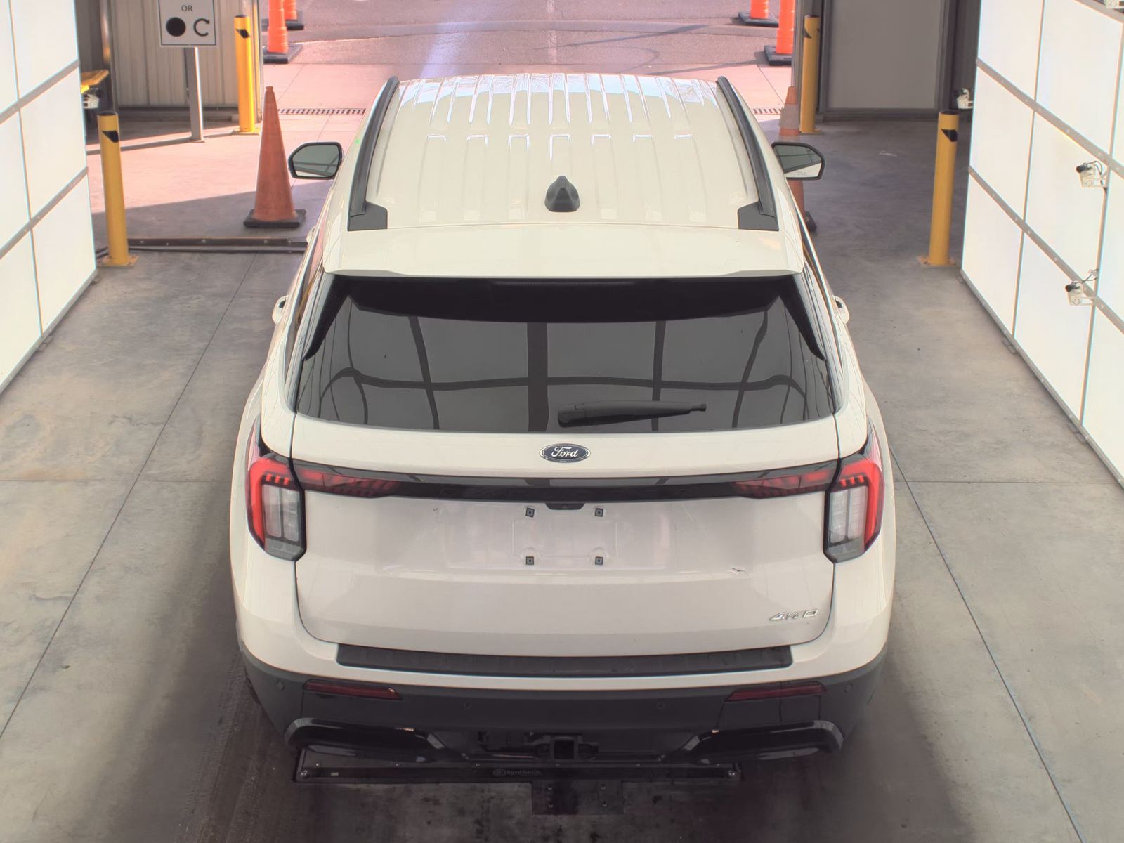 2025 Ford Explorer ST-Line AWD