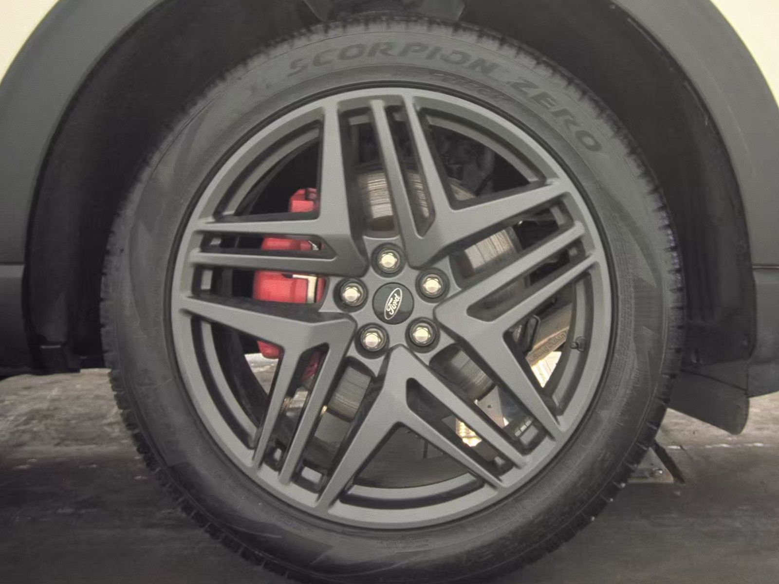 2025 Ford Explorer ST-Line AWD