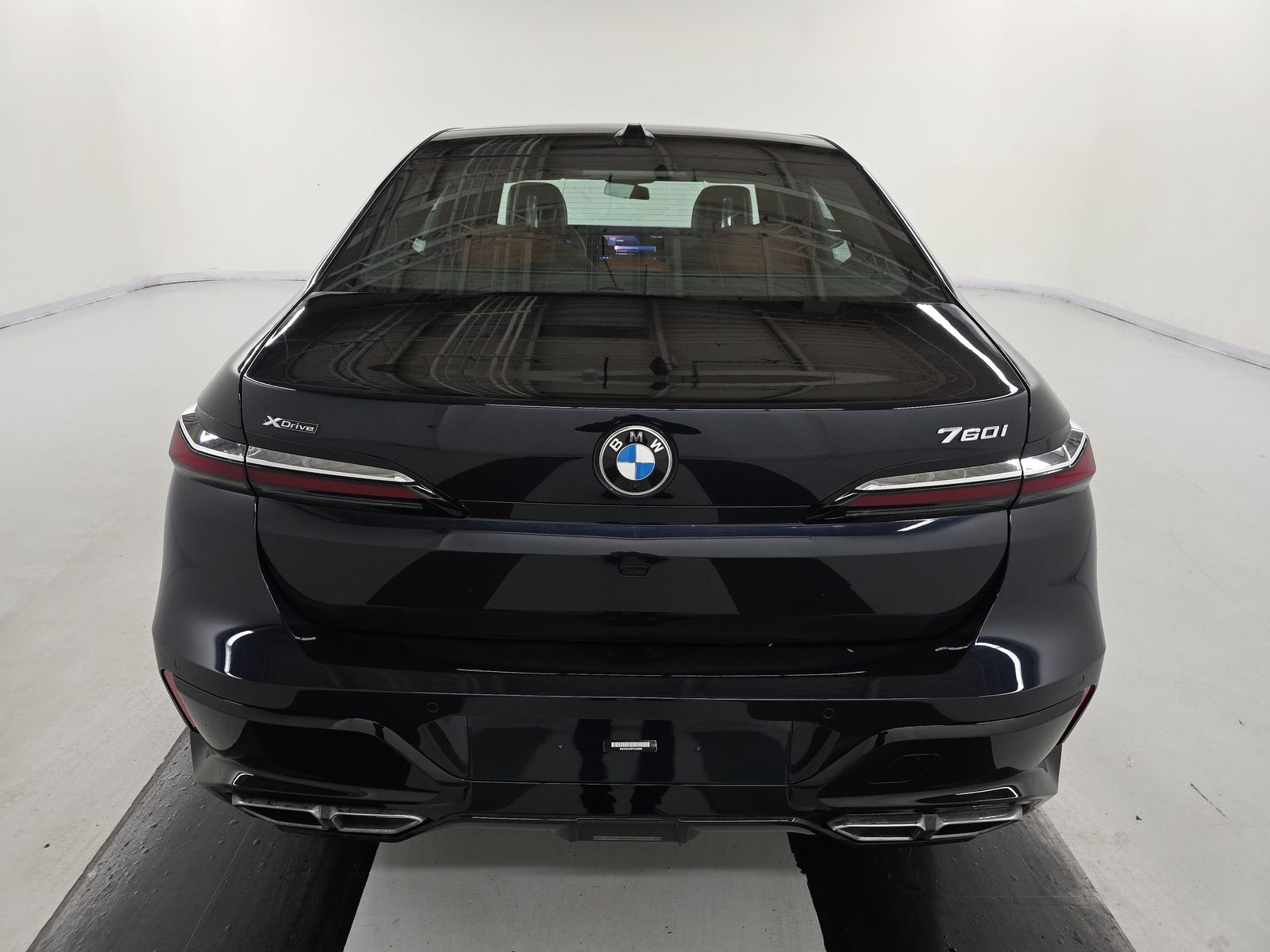 2023 BMW 7 Series 760i xDrive AWD