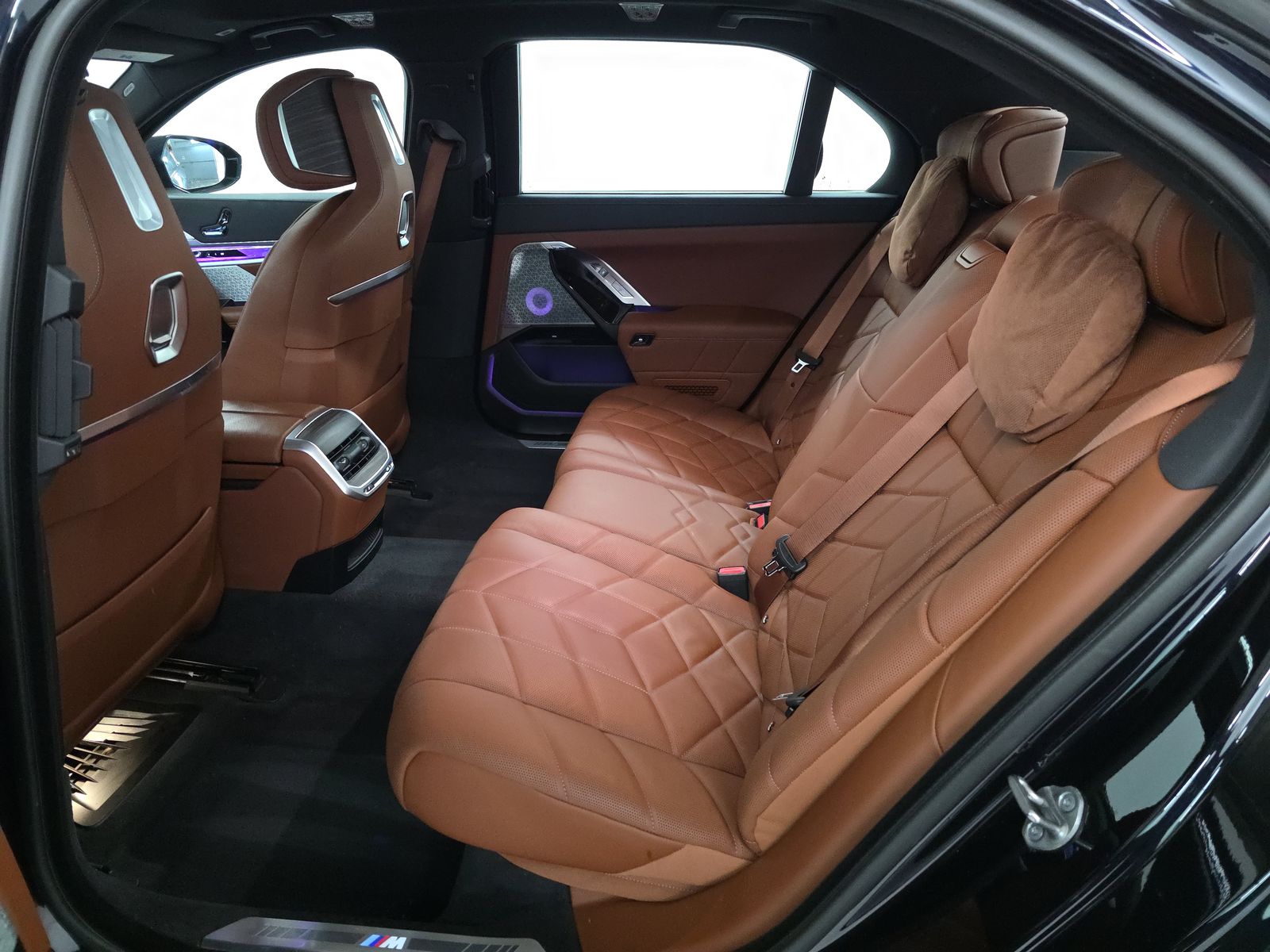 2023 BMW 7 Series 760i xDrive AWD