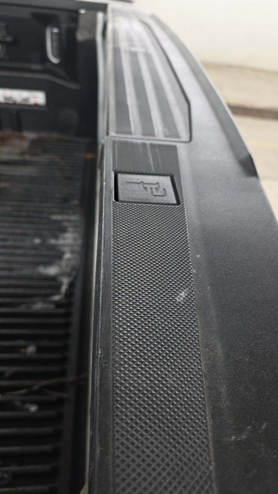 2022 Ford F-150 XL AWD