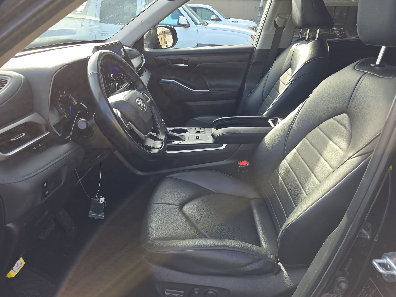 2024 Toyota Highlander Hybrid XLE AWD