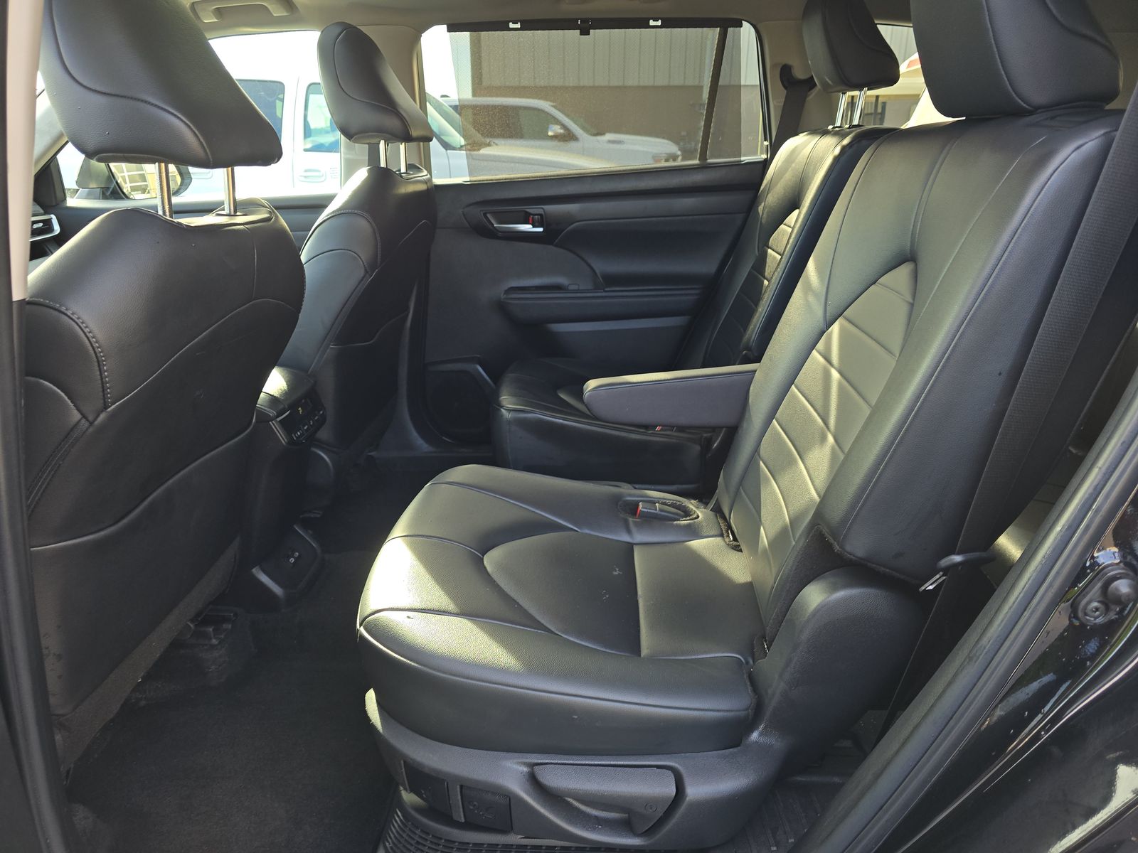 2024 Toyota Highlander Hybrid XLE AWD