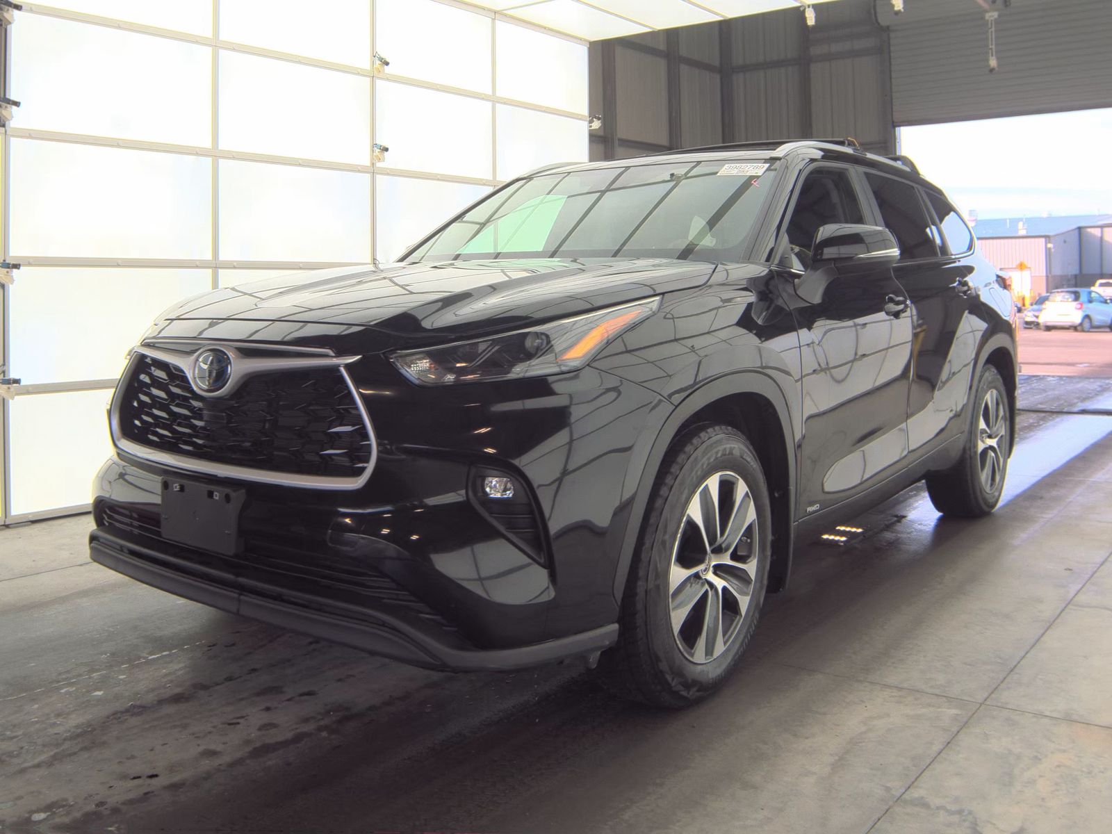 2024 Toyota Highlander Hybrid XLE AWD