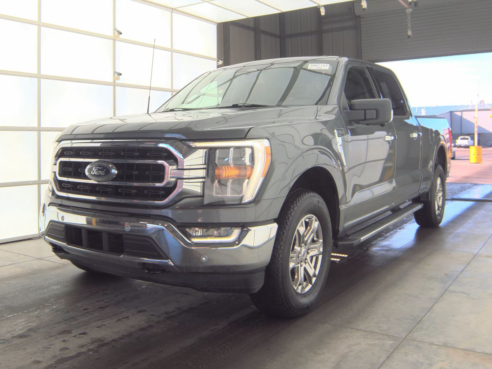 2022 Ford F-150 XLT AWD