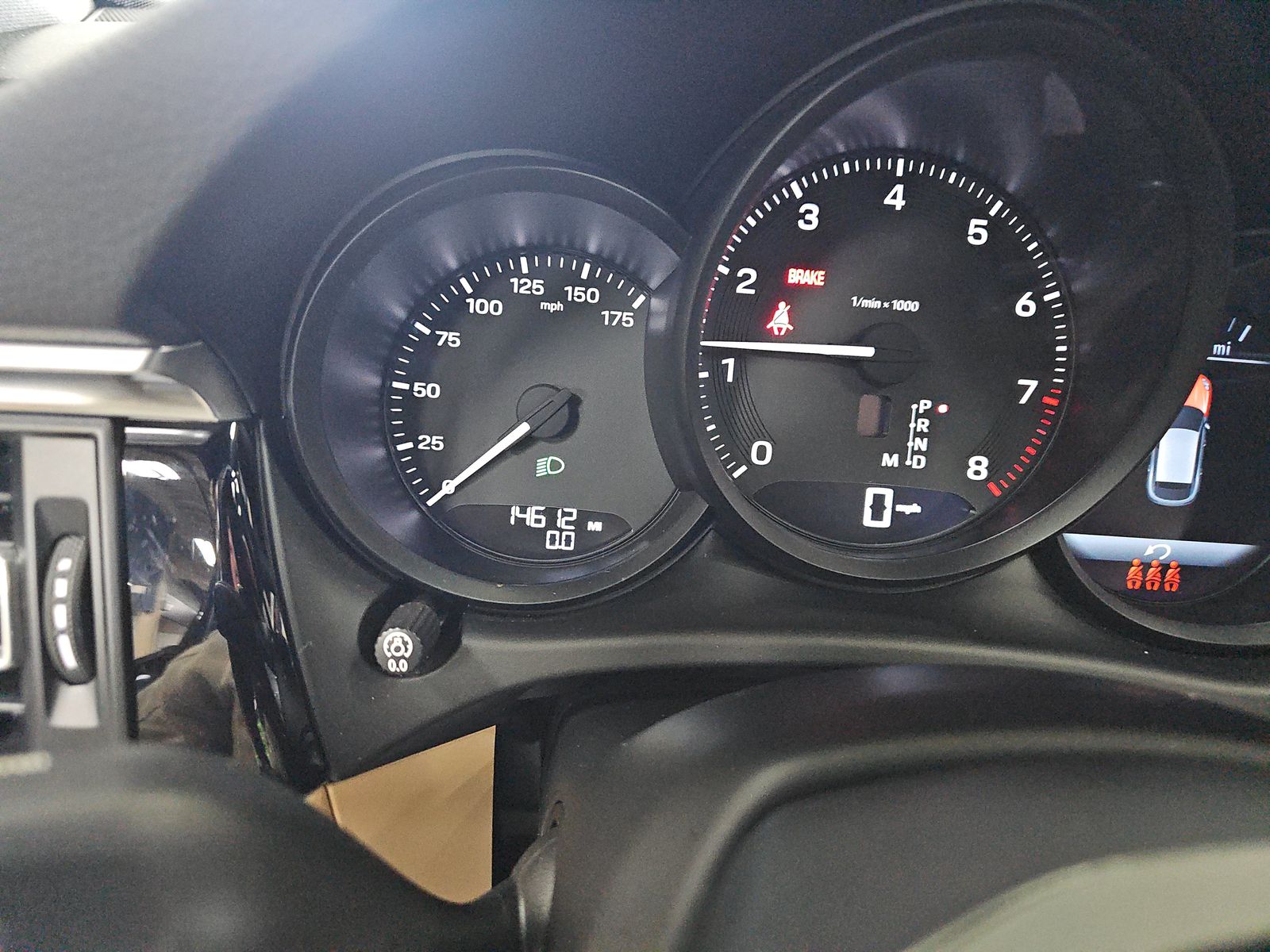 2023 Porsche Macan Base AWD