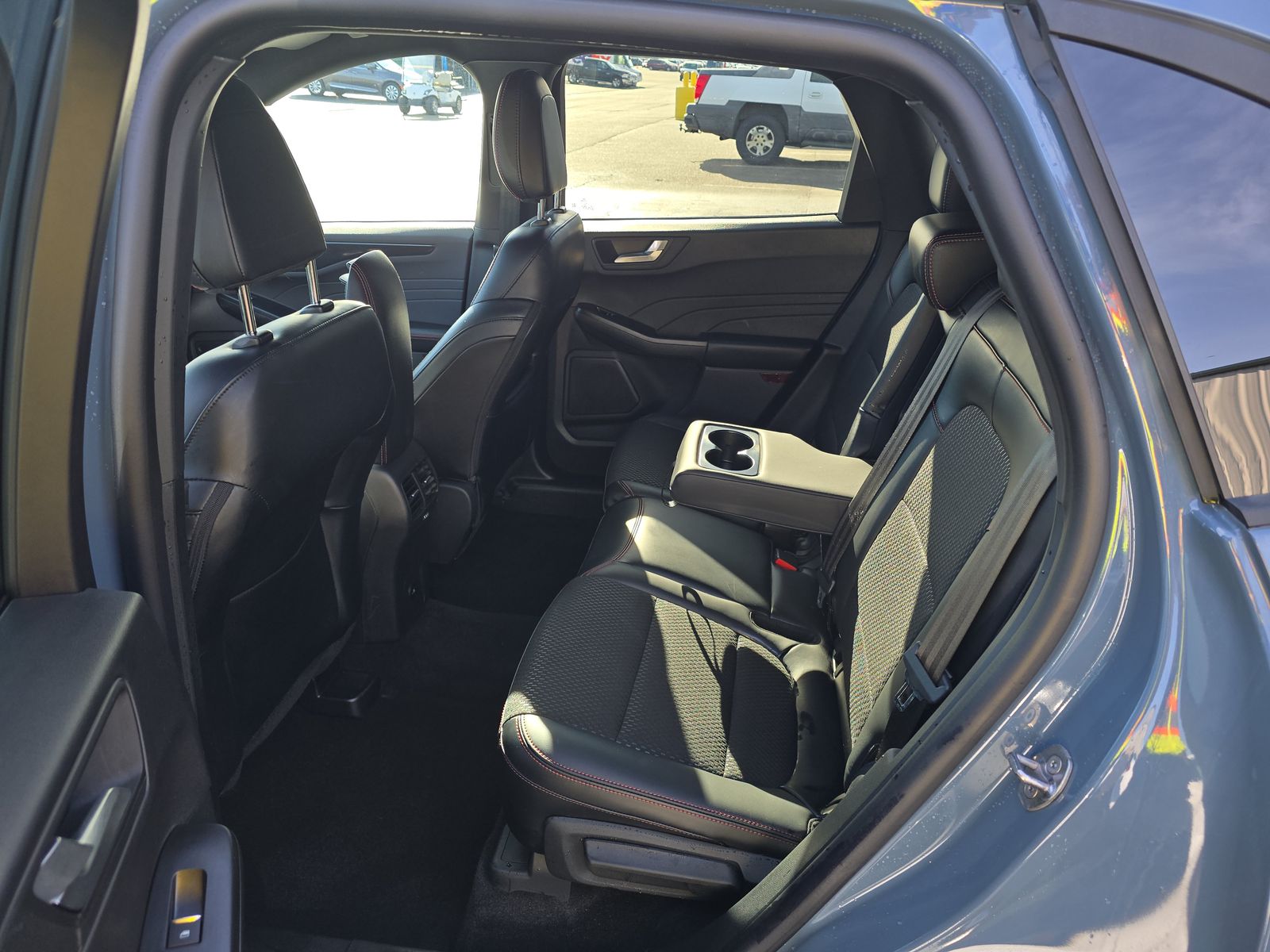 2025 Ford Escape Hybrid ST-Line Elite AWD