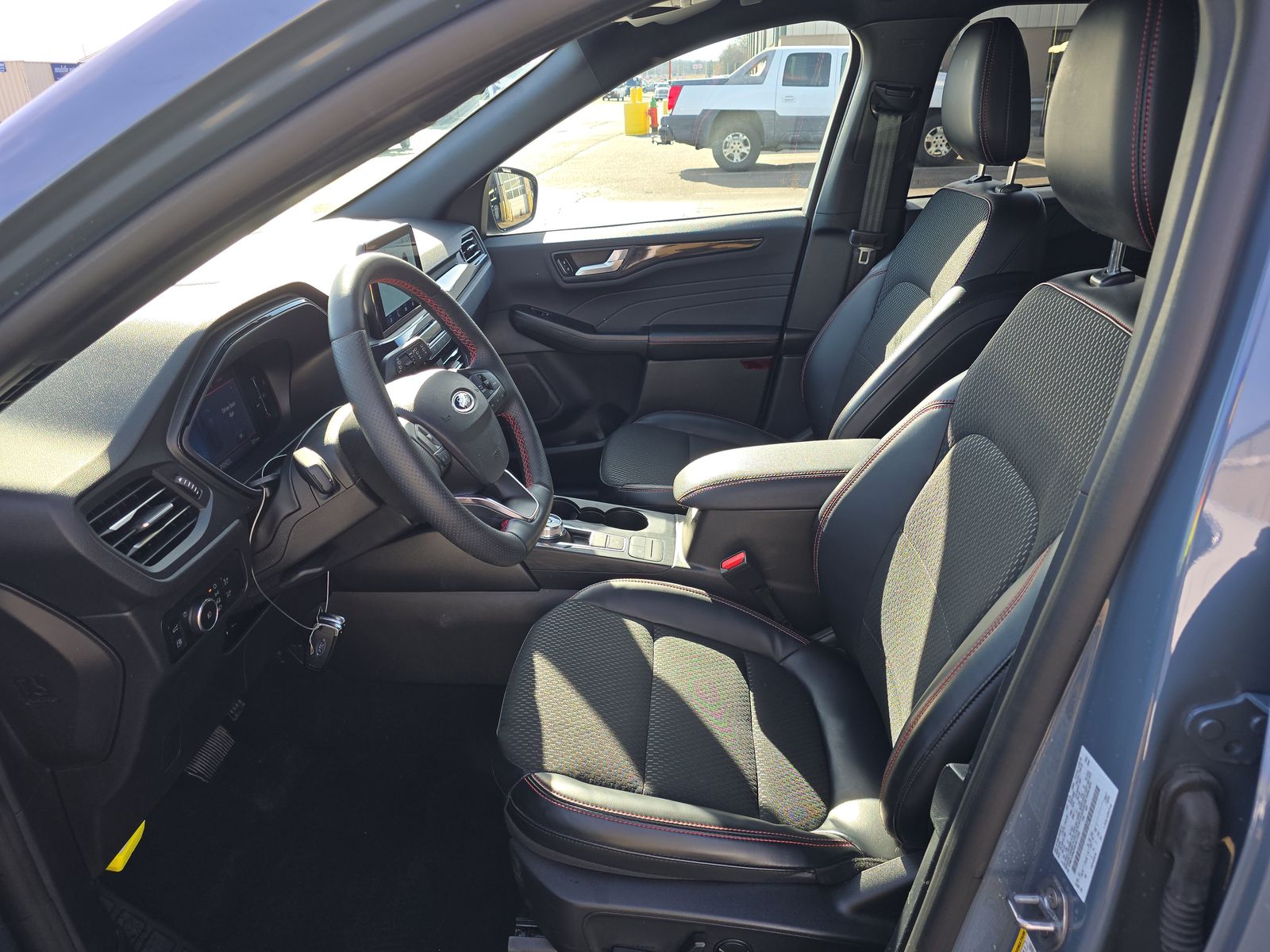 2025 Ford Escape Hybrid ST-Line Elite AWD