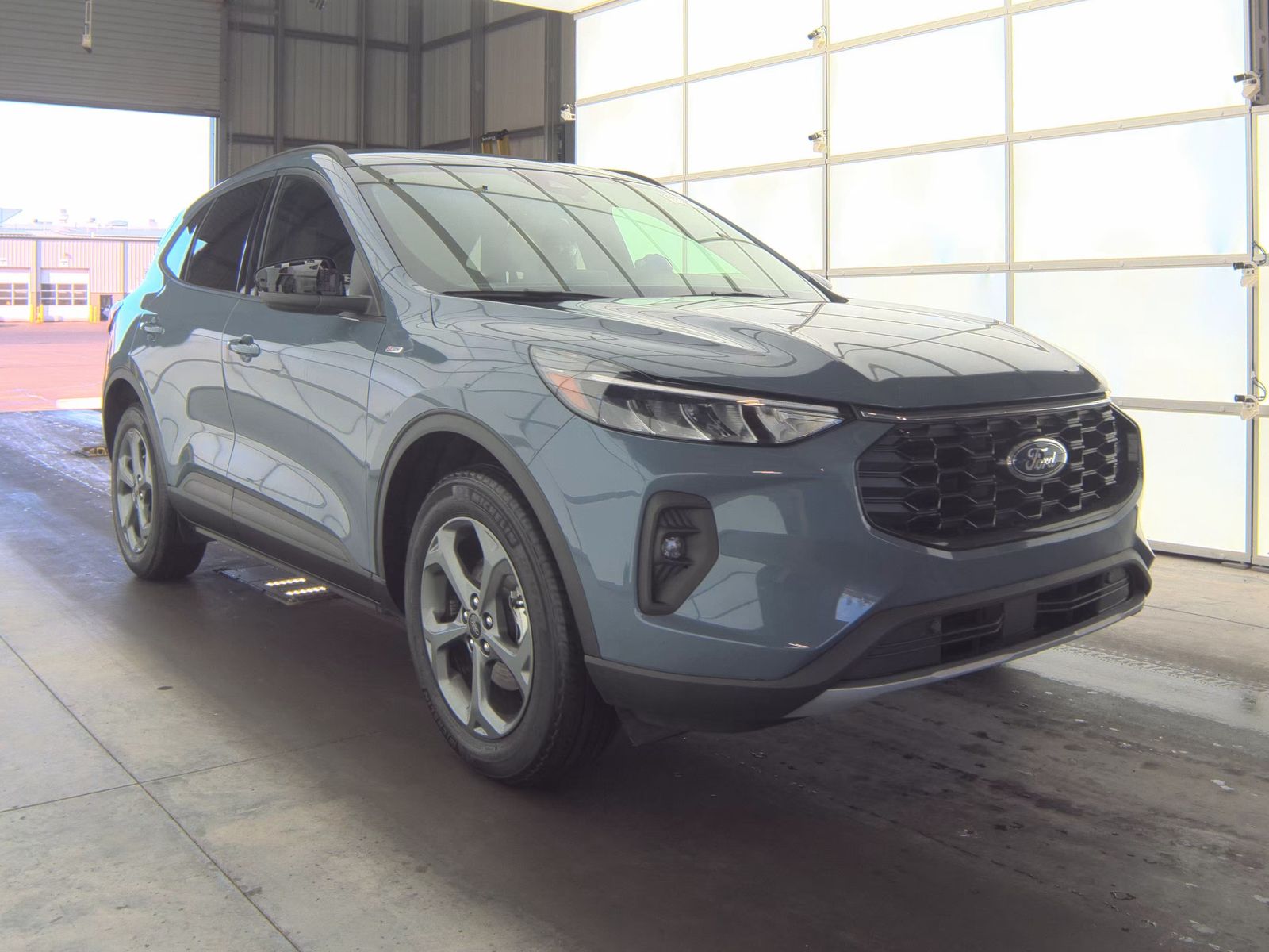 2025 Ford Escape Hybrid ST-Line Elite AWD