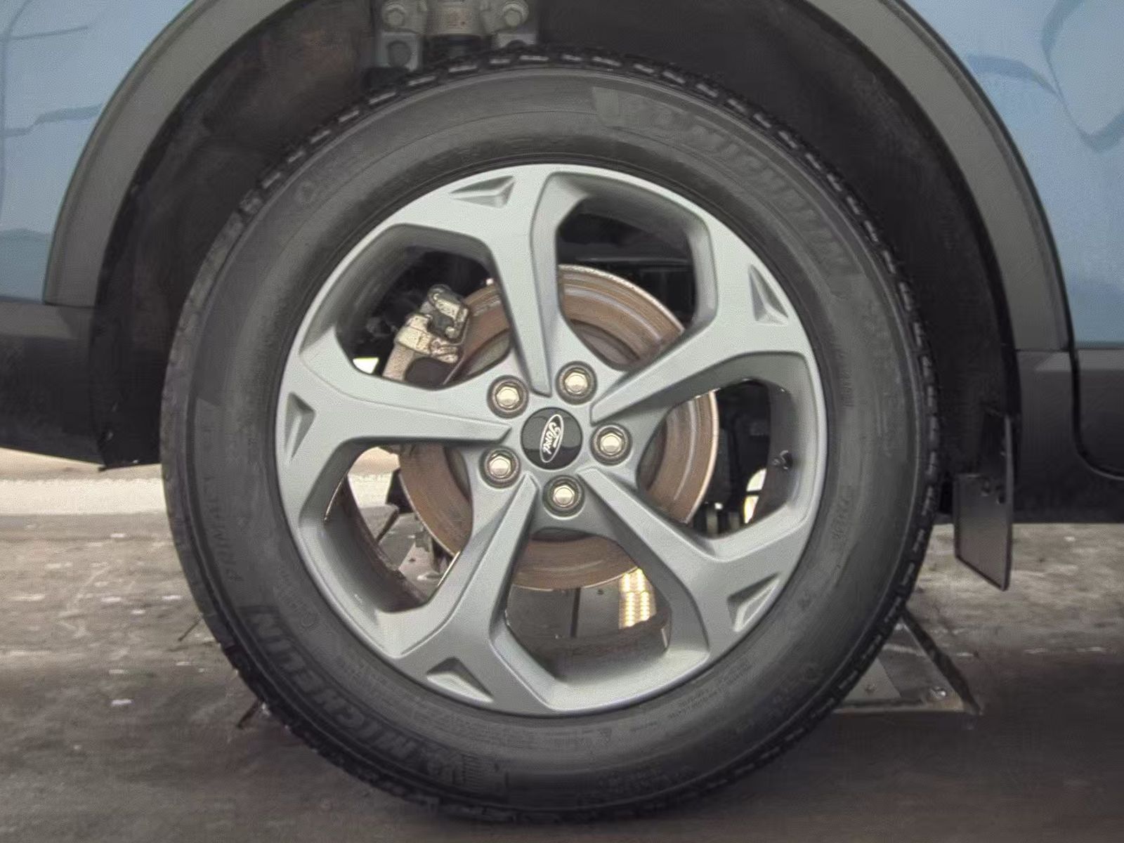 2025 Ford Escape Hybrid ST-Line Elite AWD