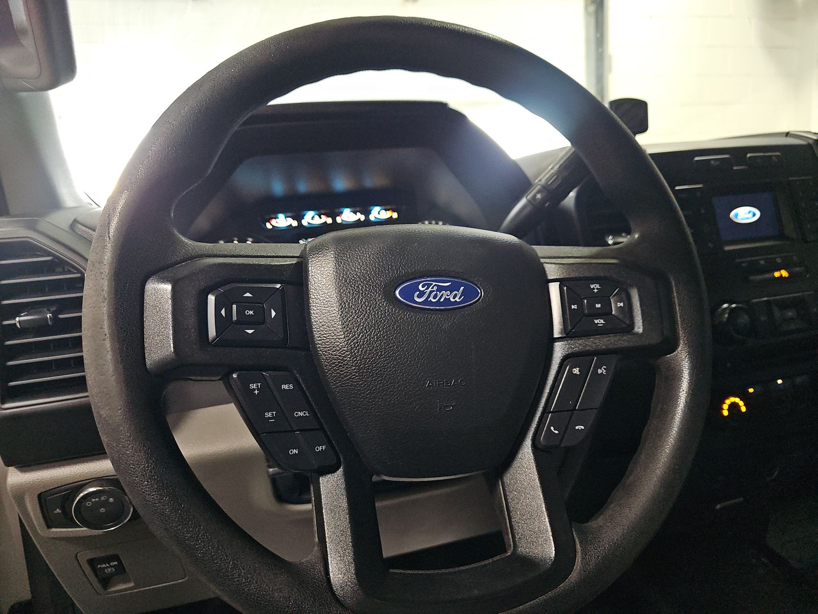 2018 Ford F-150 XL RWD
