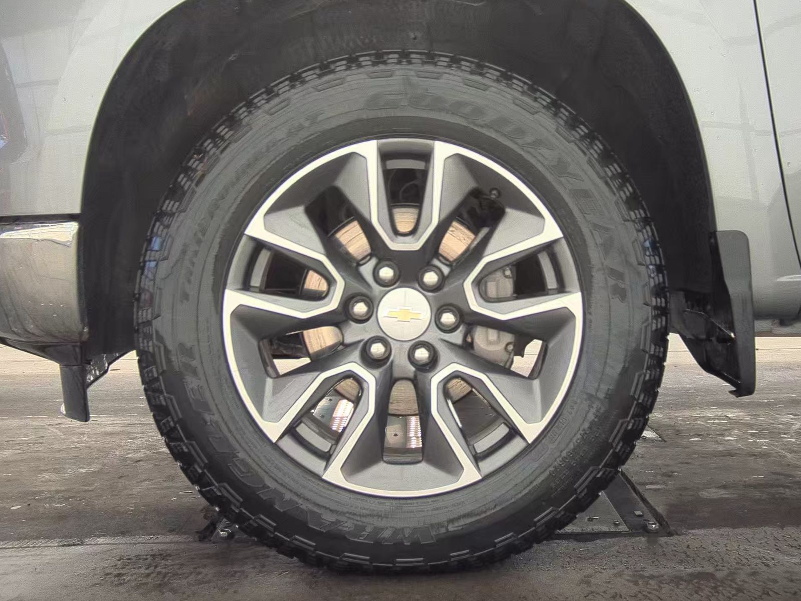 2024 Chevrolet Silverado 1500 LT AWD