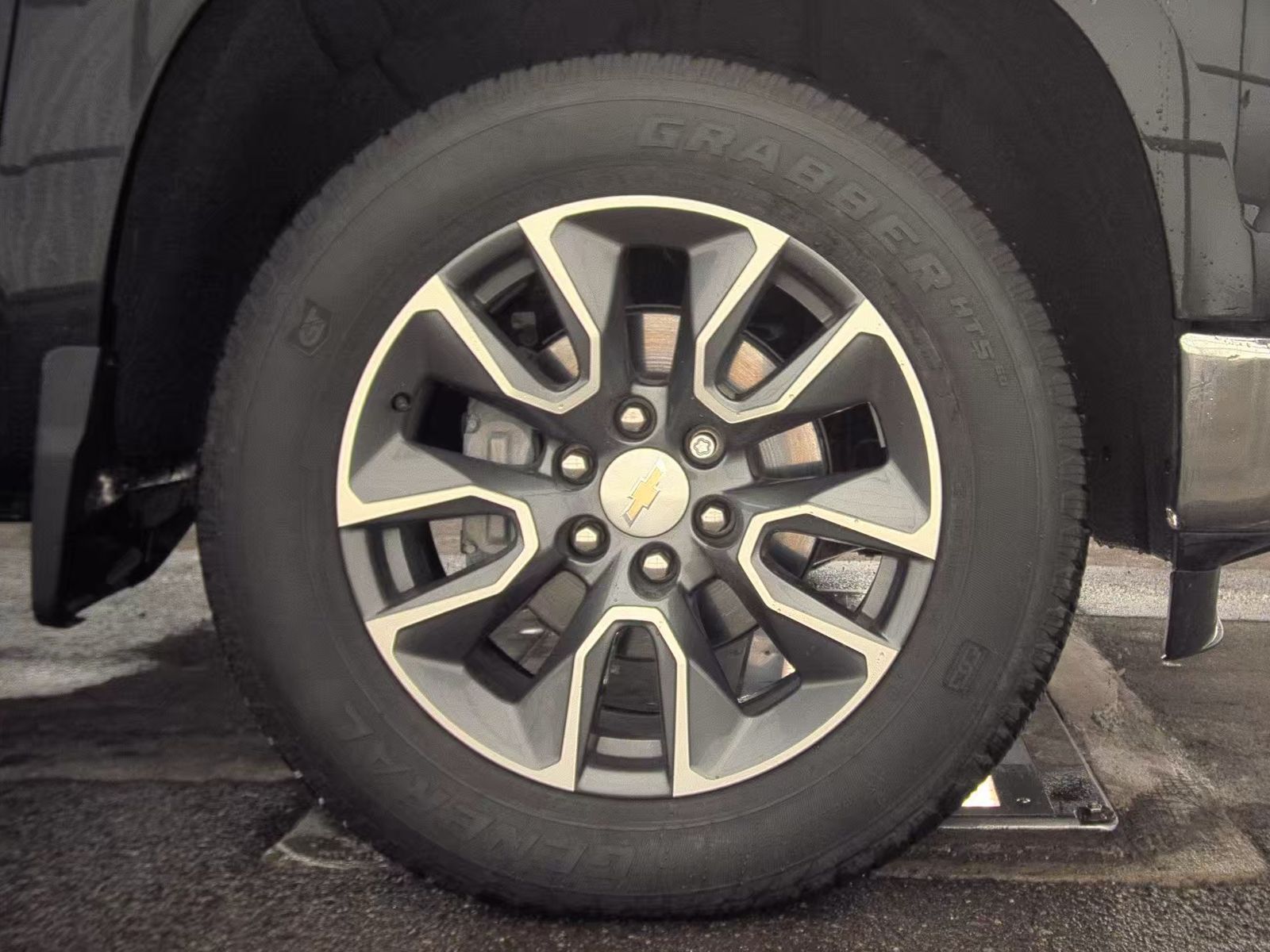 2022 Chevrolet Silverado 1500 LT AWD