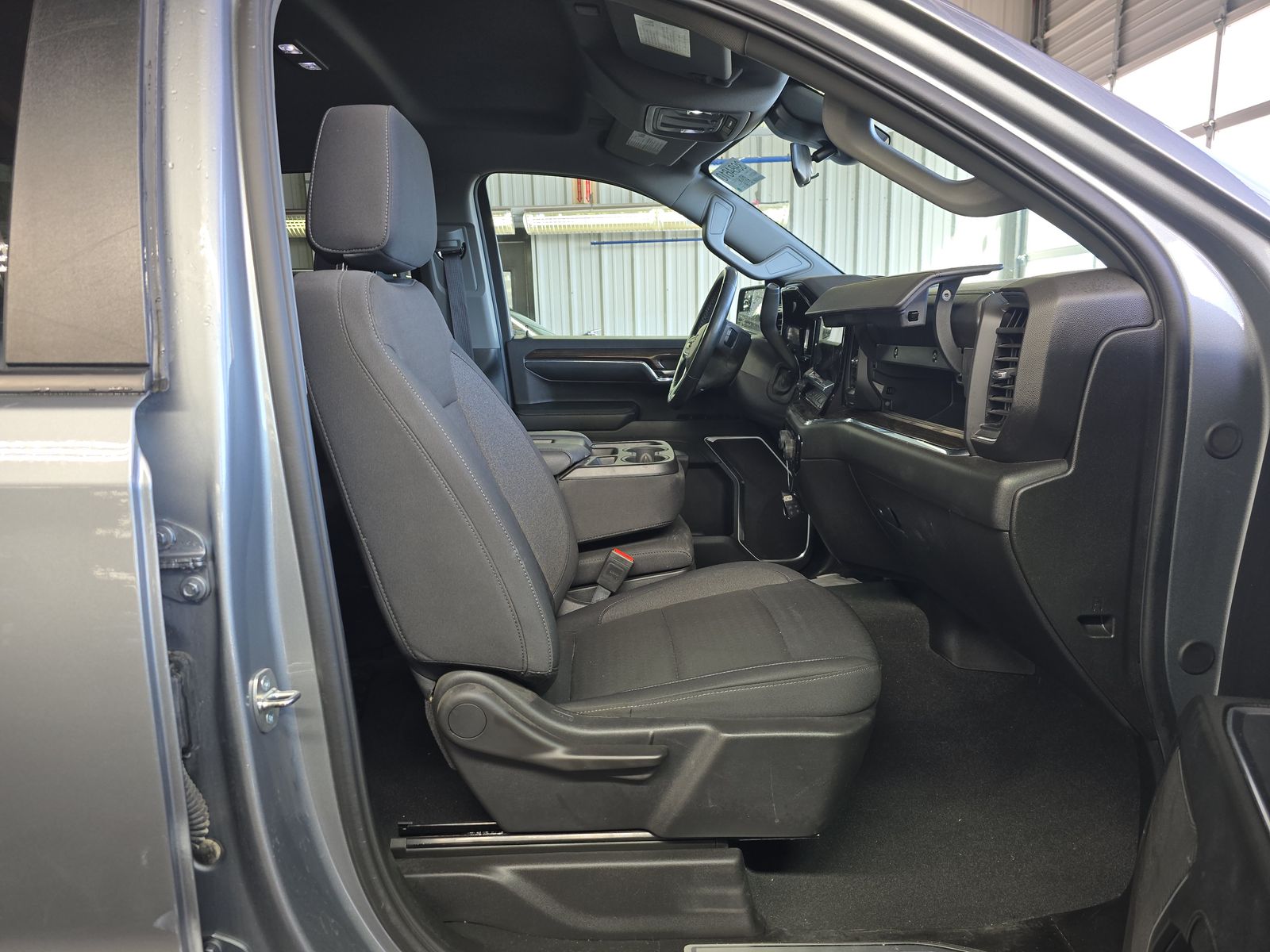 2024 Chevrolet Silverado 1500 LT AWD