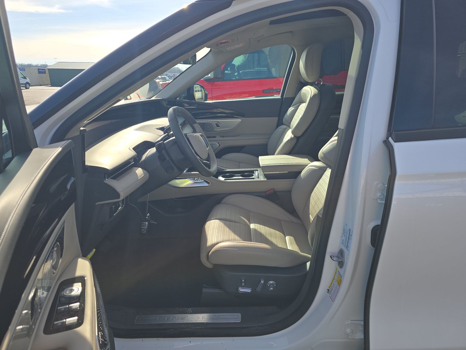 2025 Lincoln Nautilus Reserve AWD