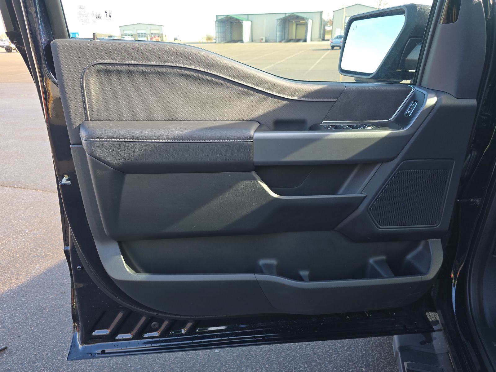 2025 Ford F-150 Hybrid XLT AWD